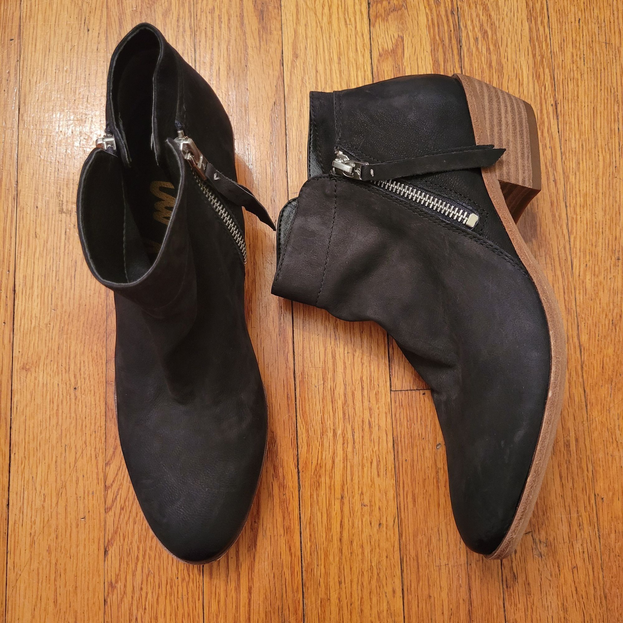 Sam Edelman Sam Edelman 8.5 Black Leather Booties Ankle Boots Stacked He Size US 8.5 / IT 38.5 - 2 Thumbnail