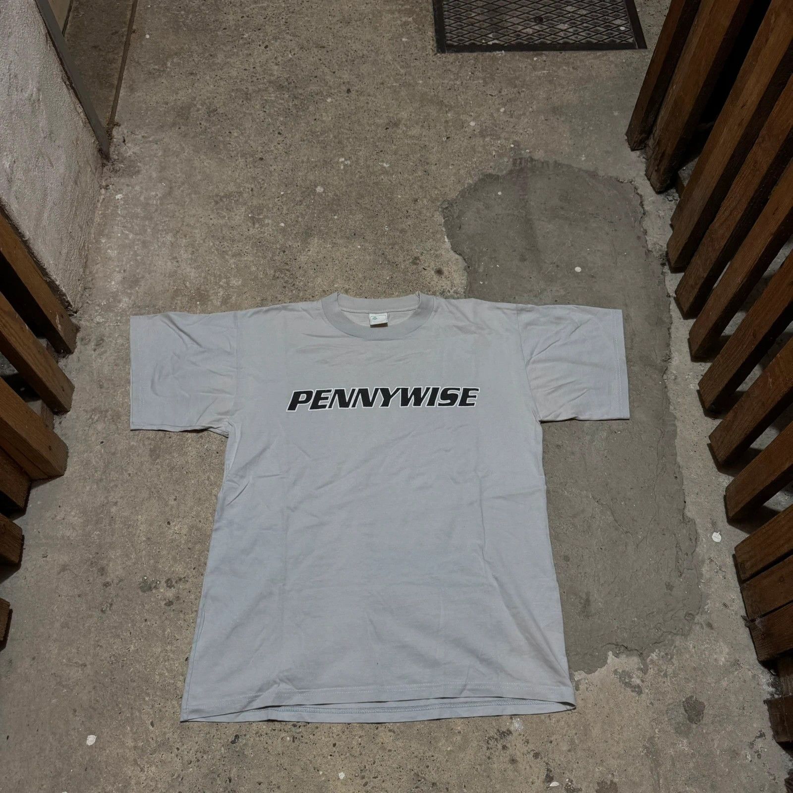 Band Tees Vintage pennywise t-shirt Size US L / EU 52-54 / 3 - 1 Thumbnail