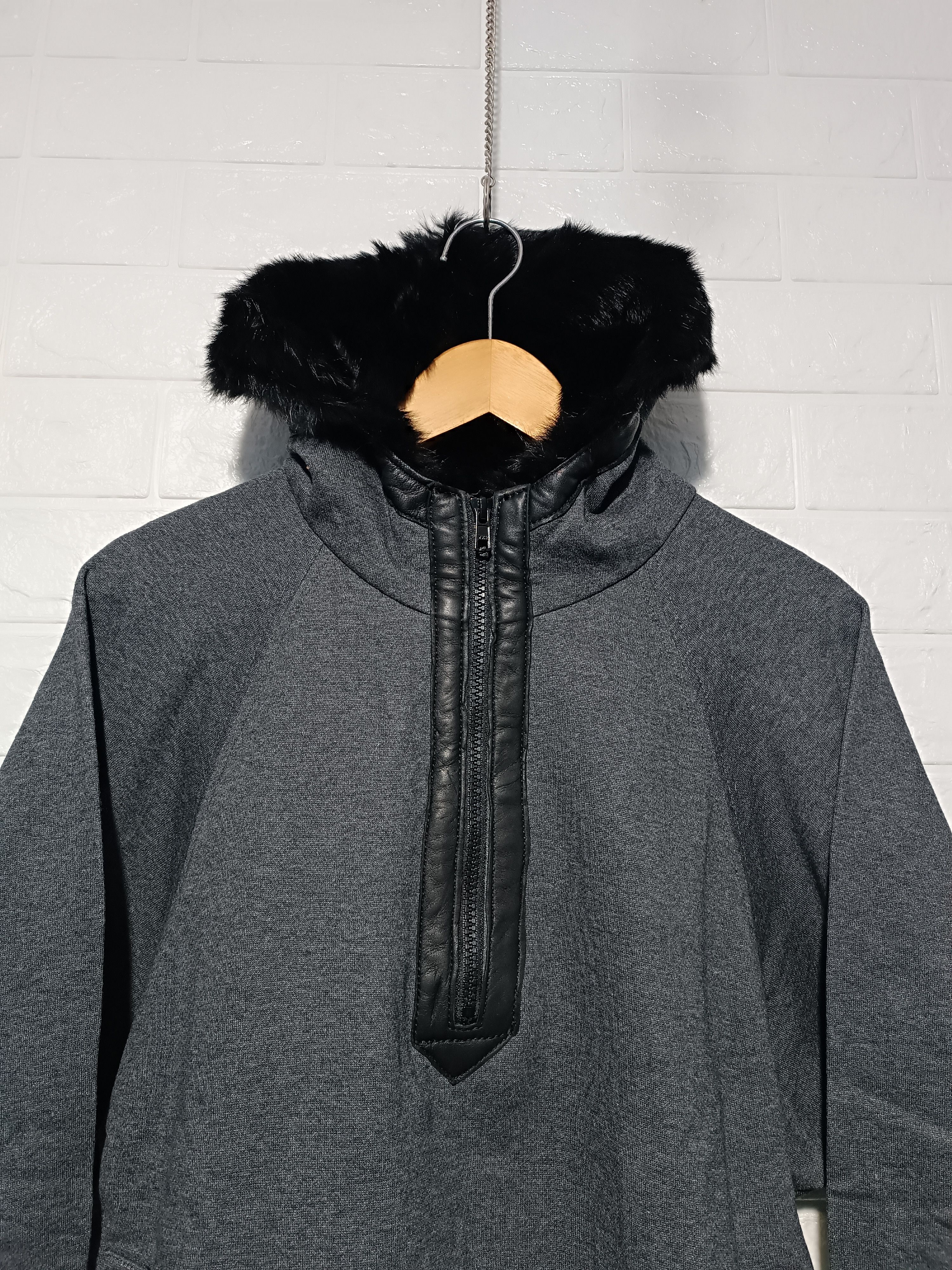 Japanese Brand Vintage Fur Hoodie Sweater Jacket Size US M / EU 48-50 / 2 - 4 Thumbnail