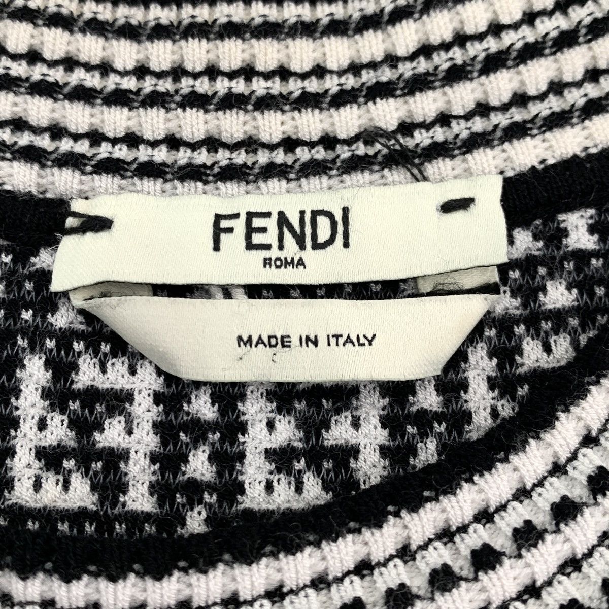 Fendi Fendi All Over Monogram Knit Short Sleeve Top K26WX Size M / US 6-8 / IT 42-44 - 5 Thumbnail