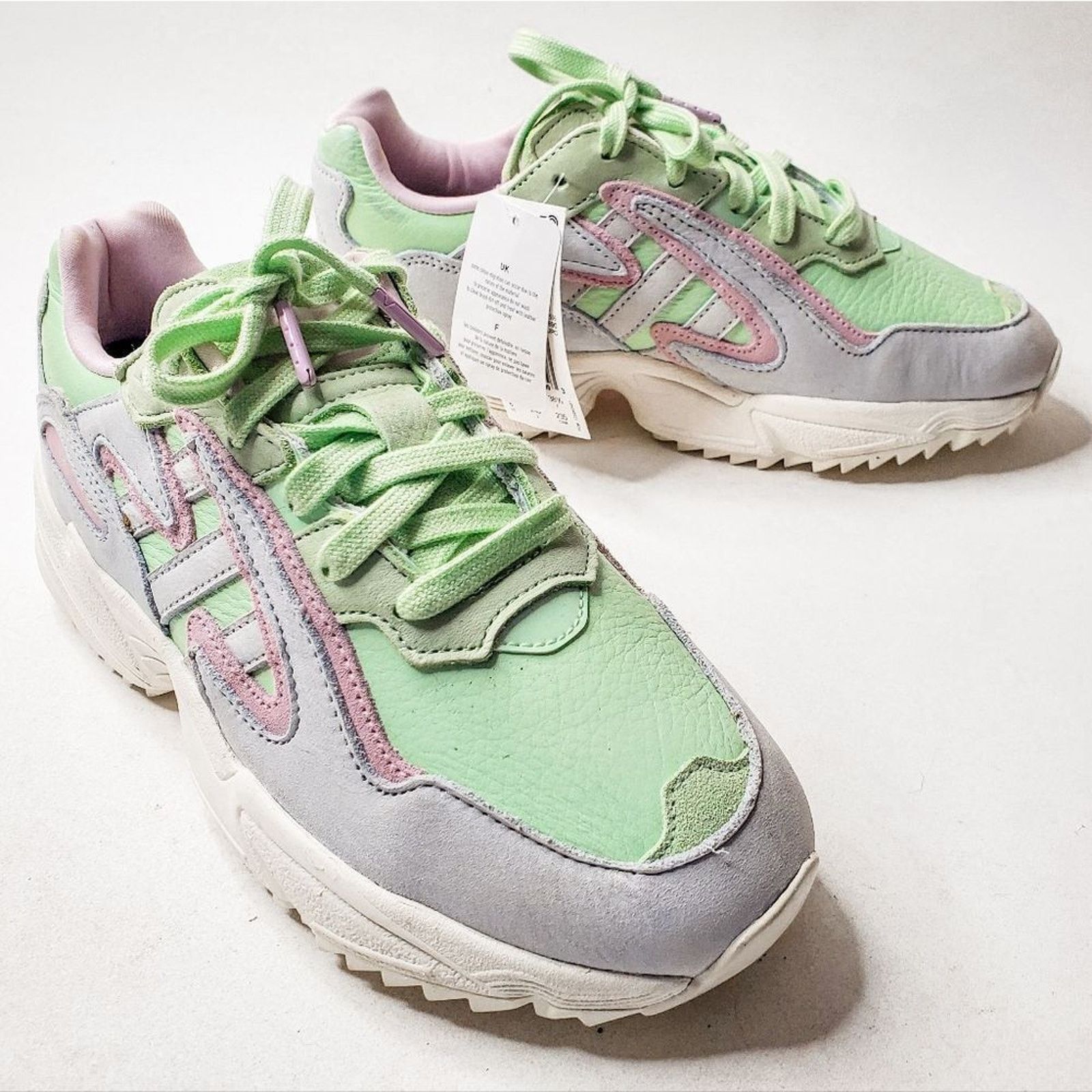 Adidas Adidas Retro Green Yung-96 Chasm Torsion Sneakers Size 6 Size US 6 / EU 39 - 1 Thumbnail