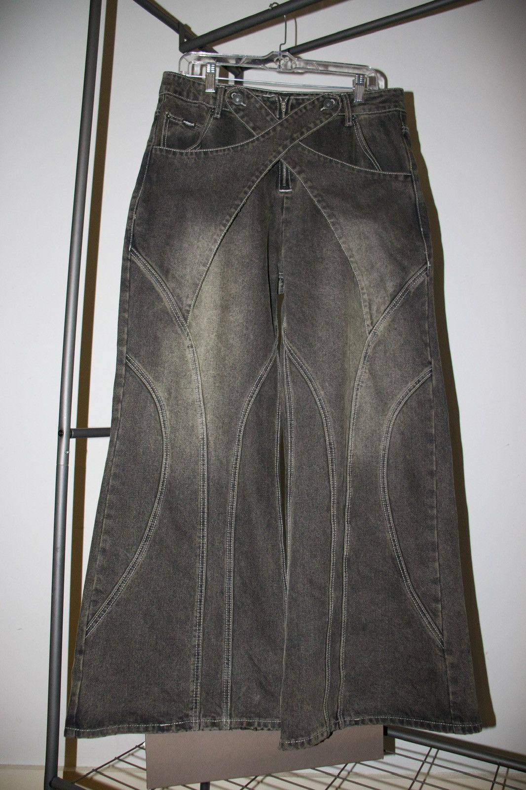 Japanese Brand MINGA LONDON KIM BLACK BAGGY JEANS Size US 30 / EU 46 - 1 Thumbnail