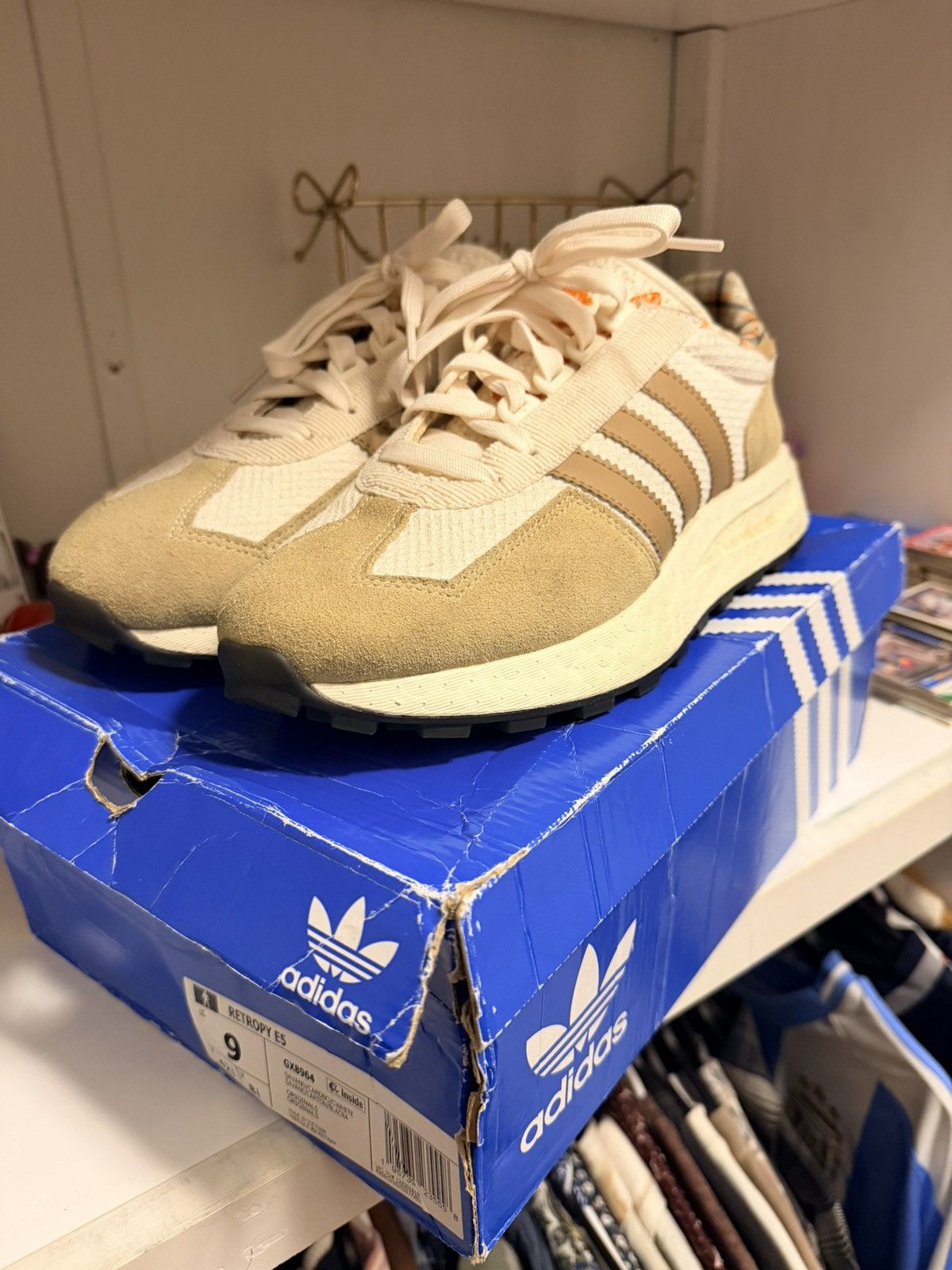 Adidas Adidas Retropy #adidas #mens #sneakers Size US 9 / EU 42 - 3 Thumbnail