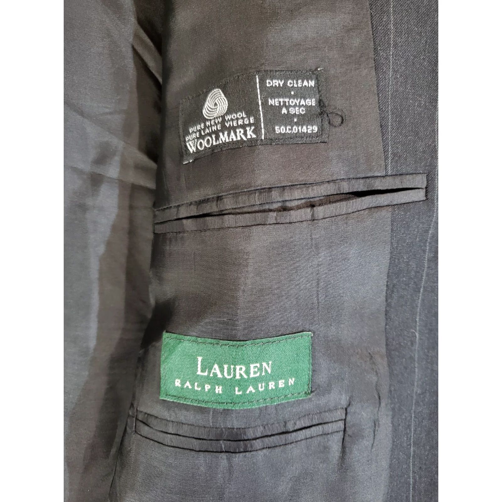 Vintage RALPH LAUREN Signature 100% Wool Suit Jacket Sport Coat Gray Striped 44R Blazer Notch Lapel Two-Button Single-Breasted Mens 44R Dress Coat Size 44R - 4 Thumbnail