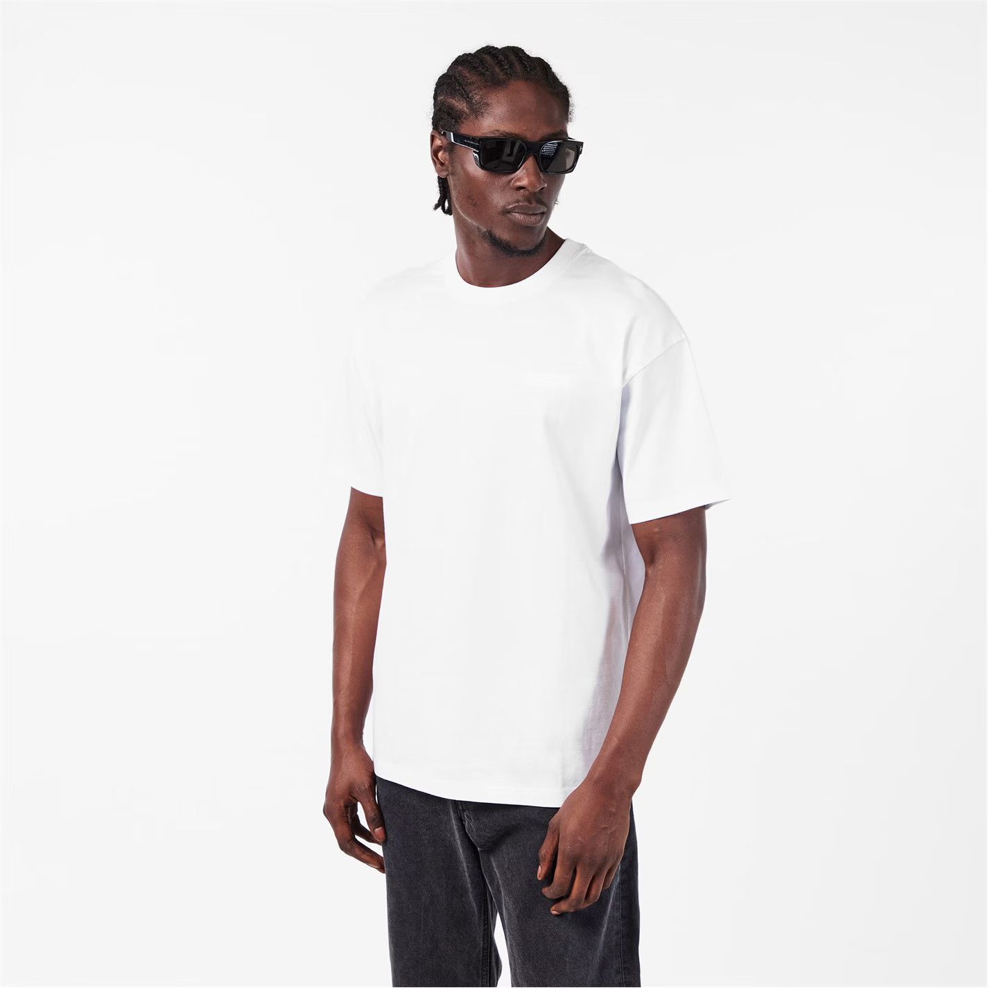 Givenchy o1g2r1mq0426 Logo Patch T-Shirt in White Size US M / EU 48-50 / 2 - 2 Thumbnail