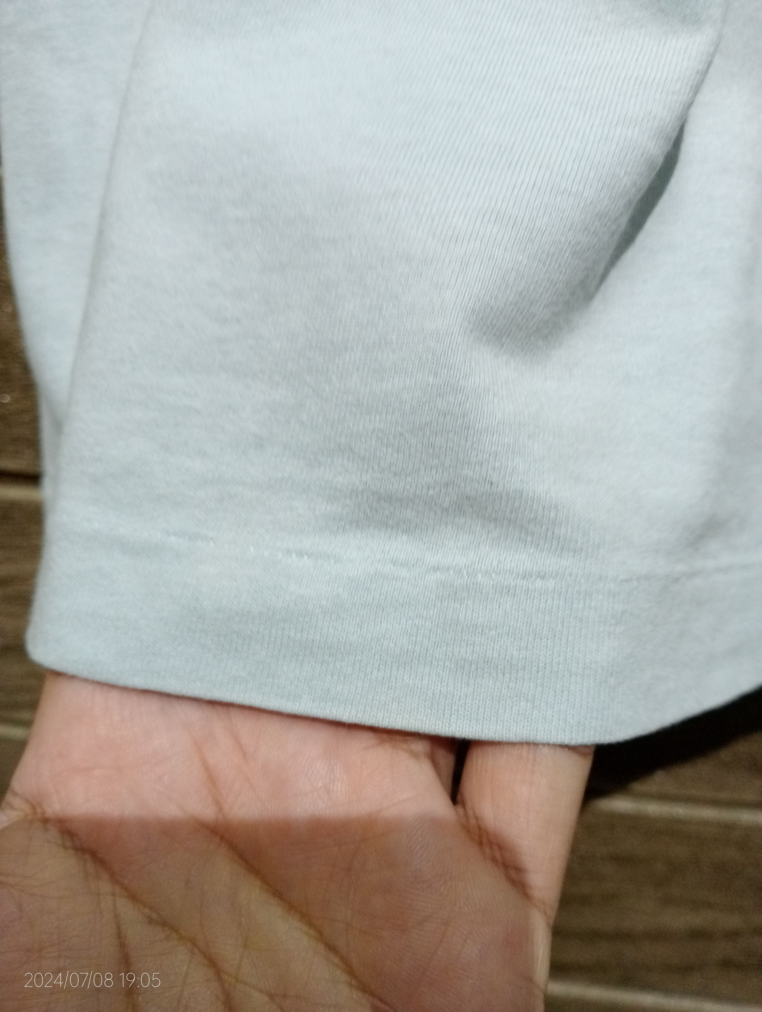 Helly Hansen Vintage '90s Single Stitch Helly Hansen Tee, Japan Size US S / EU 44-46 / 1 - 7 Thumbnail