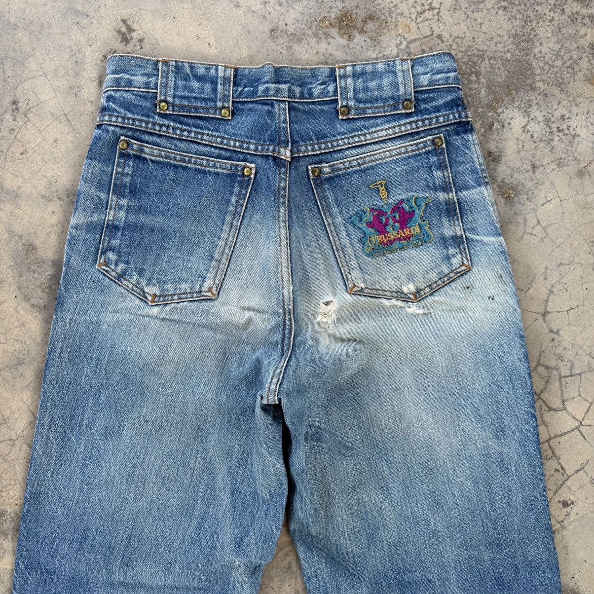 Trussardi Vintage trussardi distressed faded jeans pants Size US 30 / EU 46 - 10 Thumbnail