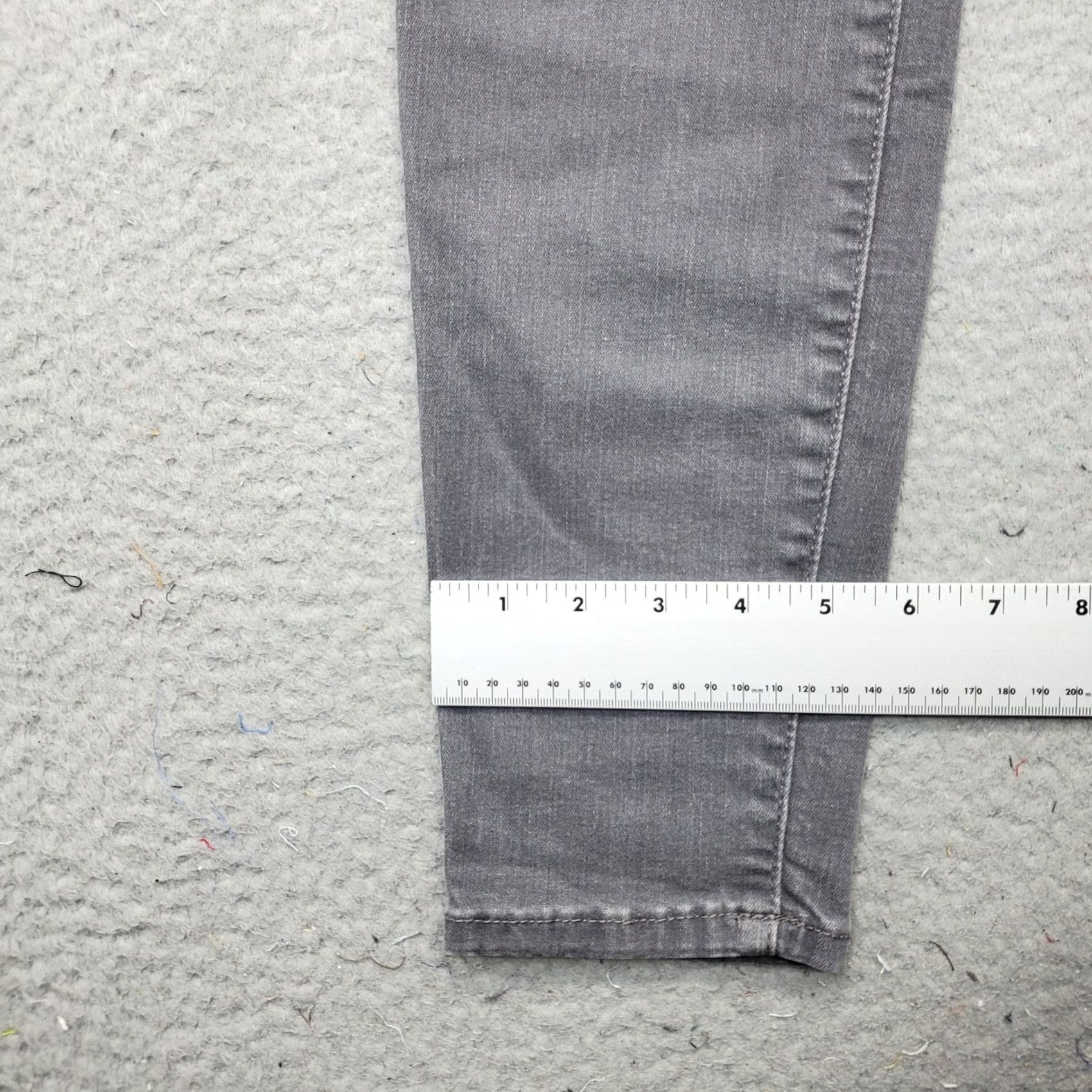Banana Republic Banana Republic Women's 28/6 Gray Denim High Rise 5-Pocket Skinny Jeans Shirt Category: Jeans Size 28" / US 6 / IT 42 - 5 Thumbnail