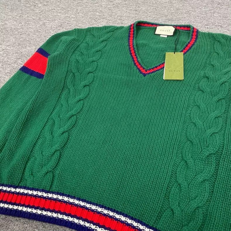 Gucci Gucci Green V-neck knitted sweater 2502-Nextarrow Size US M / EU 48-50 / 2 - 4 Thumbnail