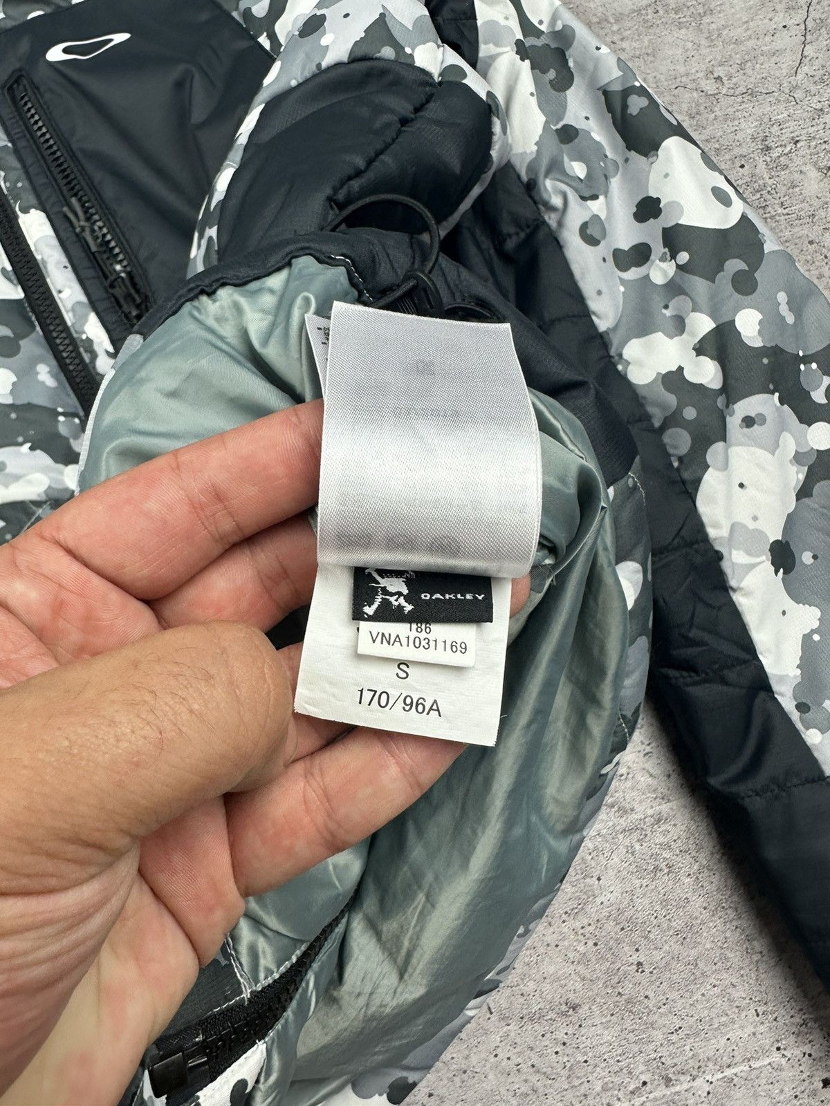 Oakley Oakley Enhance Insulation Camo Puffer Jacket Size US S / EU 44-46 / 1 - 11 Thumbnail