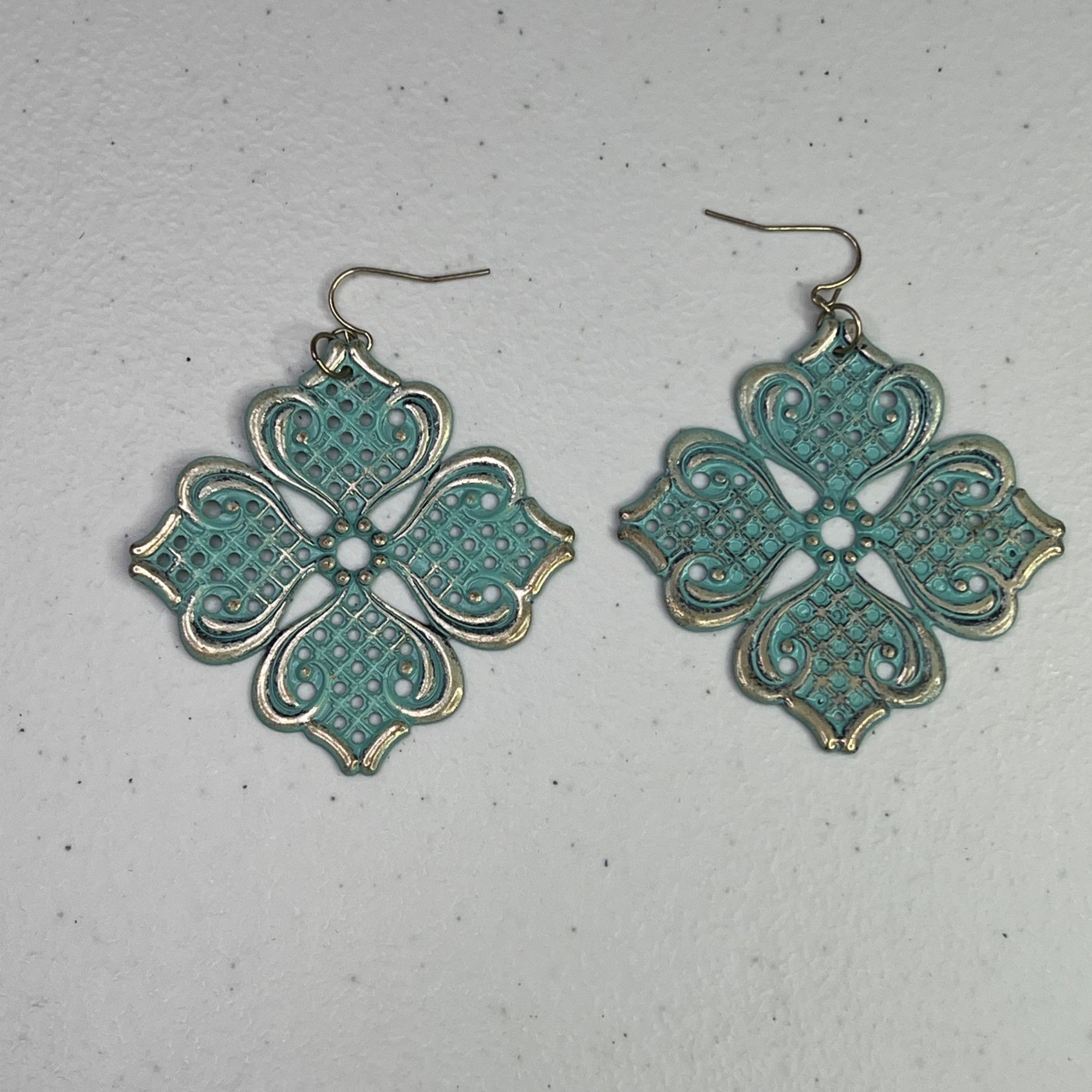 Vintage Ornate Filigree Mint Green Floral Earrings With Gold-Tone Size ONE SIZE - 6 Thumbnail