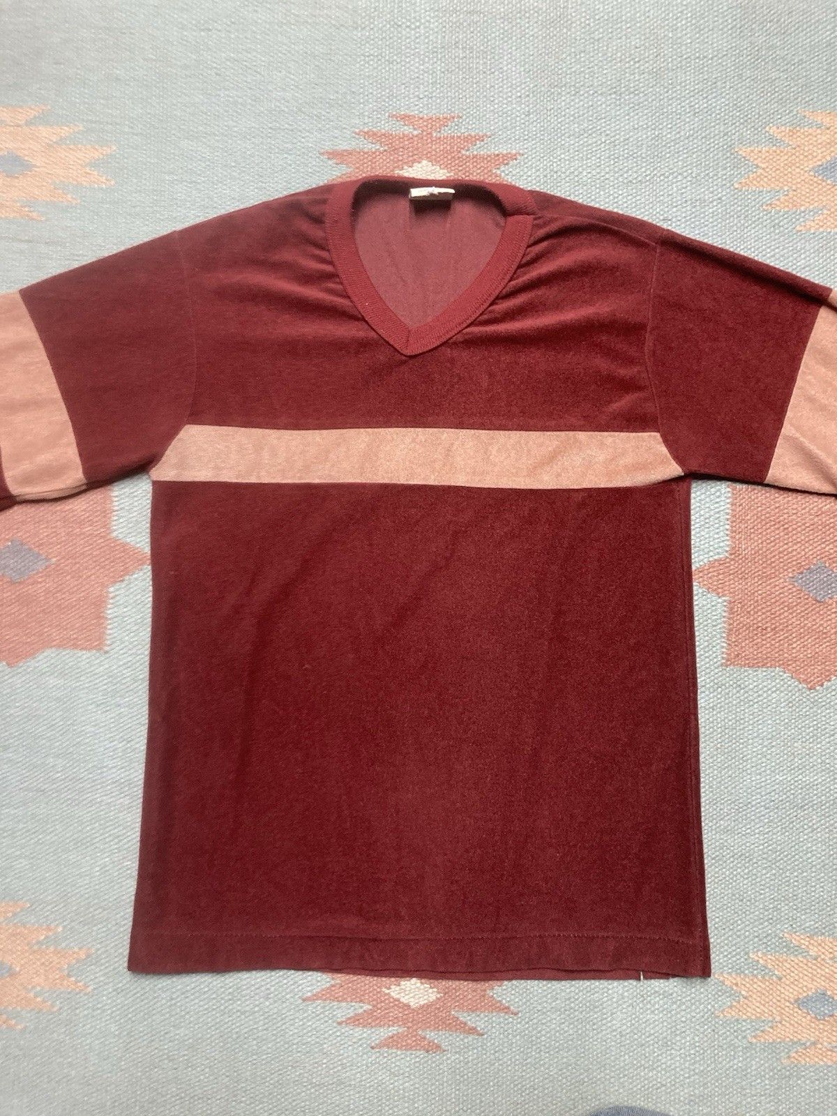 Vintage vtg 70s t shirt v neck velour maroon 2 tone boys 14 men’s XS Size US XS / EU 42 / 0 - 2 Thumbnail