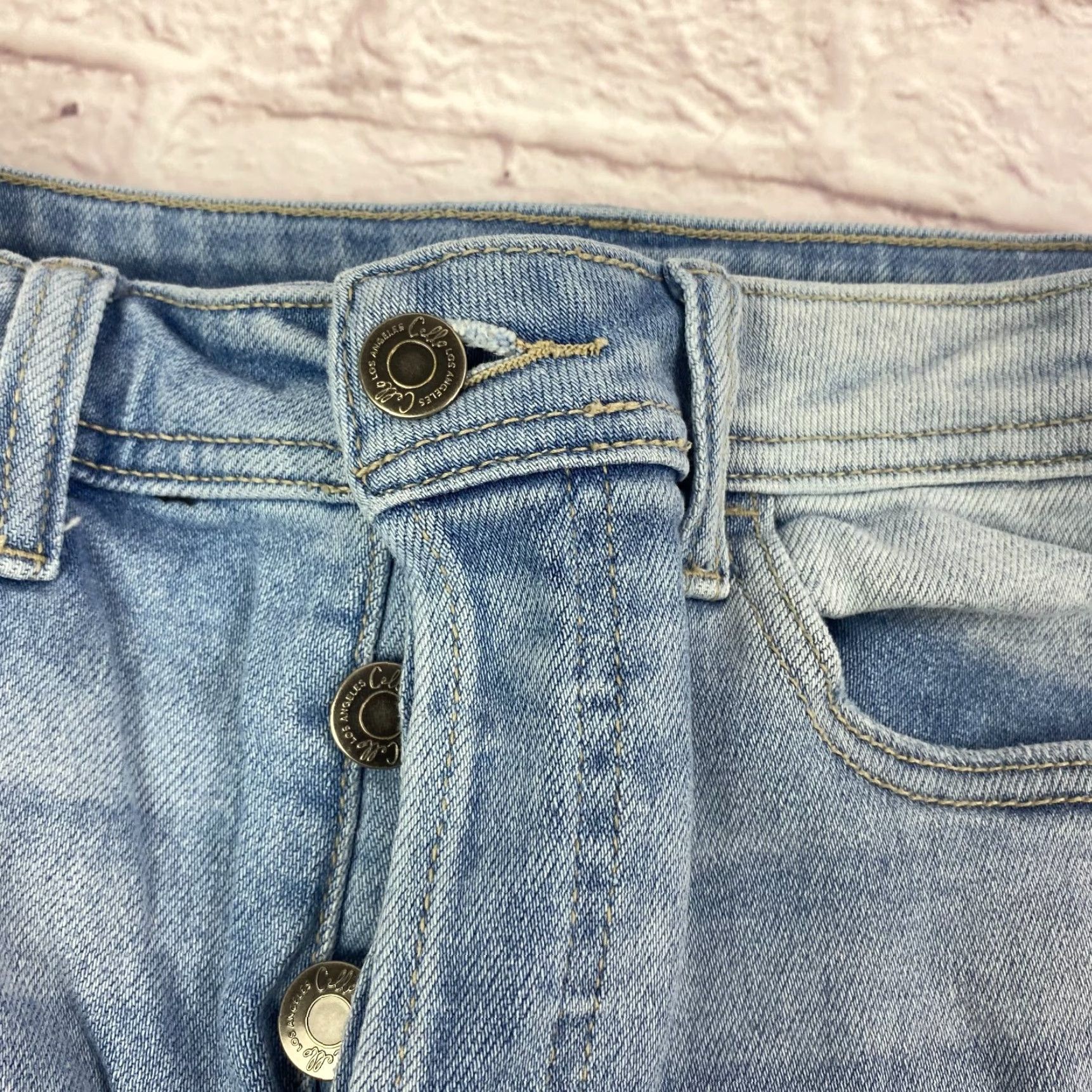 Vintage VINTAGE Cello Jeans Womens Junior Teens 7/28 Mom Skinny High Rise Distressed Button Fly 90s City College Blues Jeans Mens? Size 28" / US 6 / IT 42 - 4 Thumbnail
