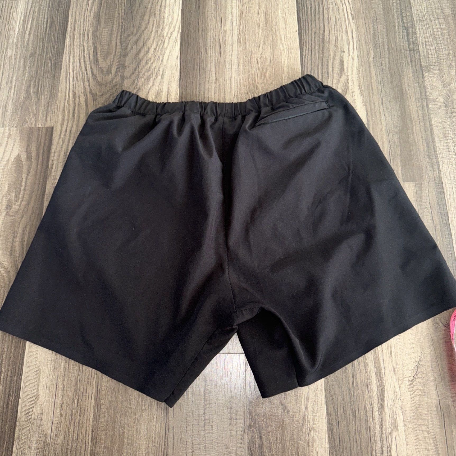 Vintage Darc Sport Wolverine Shorts Black Men 26 Bermuda Sports Marvel Wolverine Shirt? Size US 26 / EU 42 - 5 Thumbnail