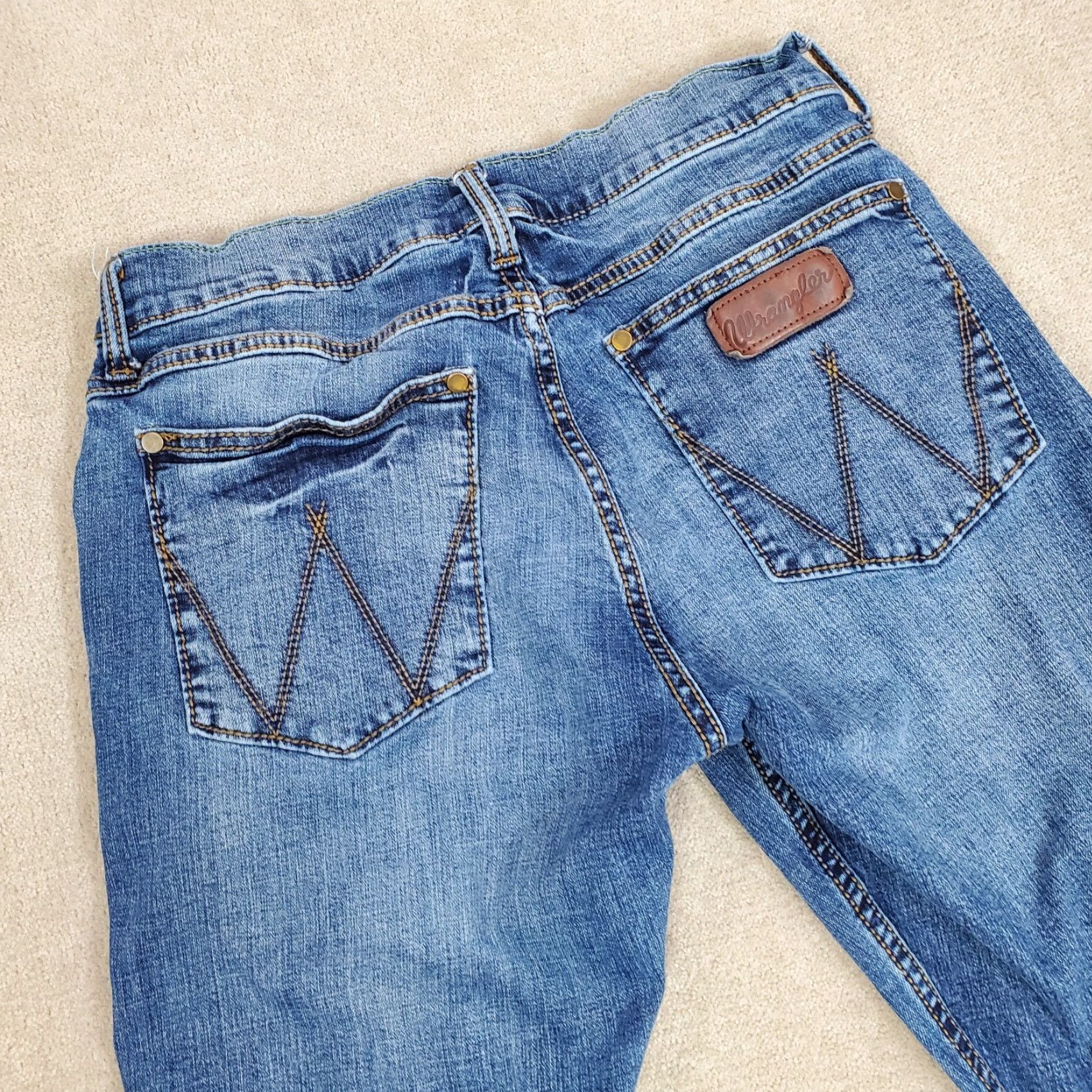 Wrangler Wrangler Retro Jeans Mens 30x29 Blue Slim Straight Leg Dark Wash Denim Cotton Logo Western Cowboys Southwestern Size US 30 / EU 46 - 7 Thumbnail