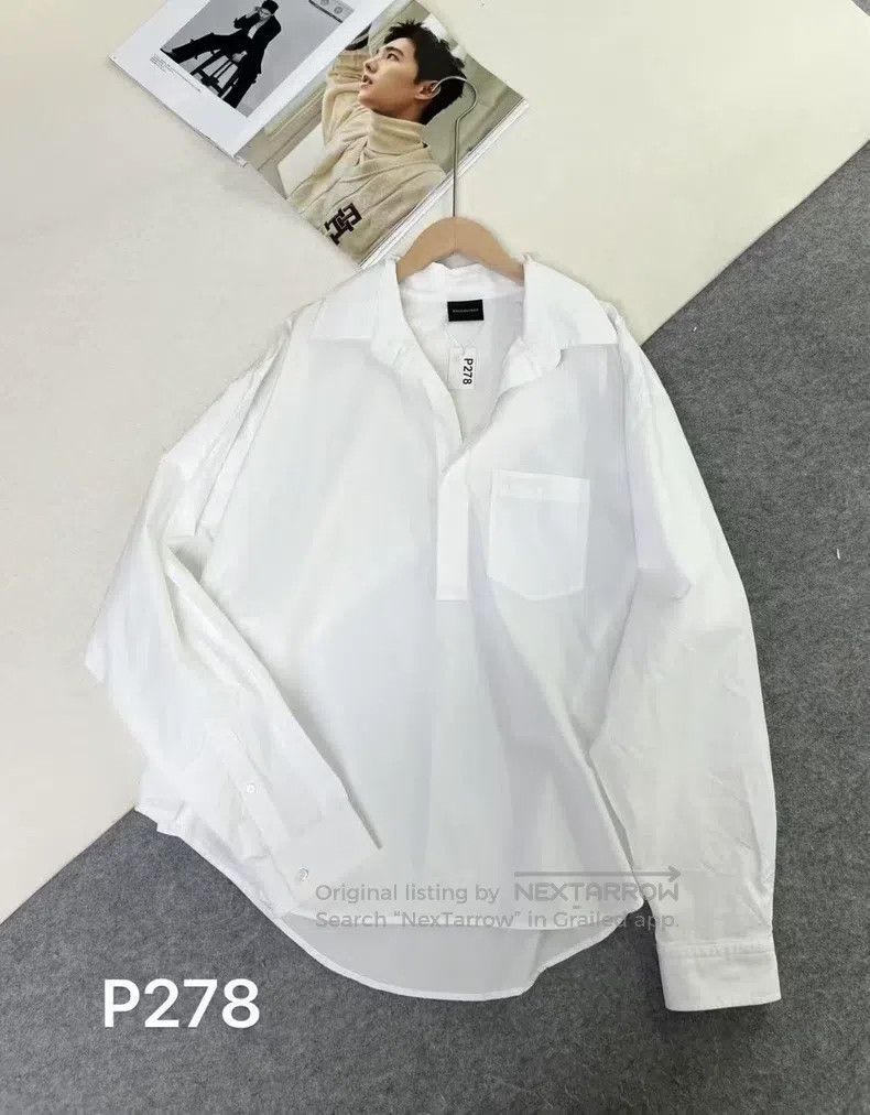 Balenciaga Balenciaga Small Logo Long Sleeve Solid Shirt Size XXS / US 00 / IT 34 - 1 Thumbnail