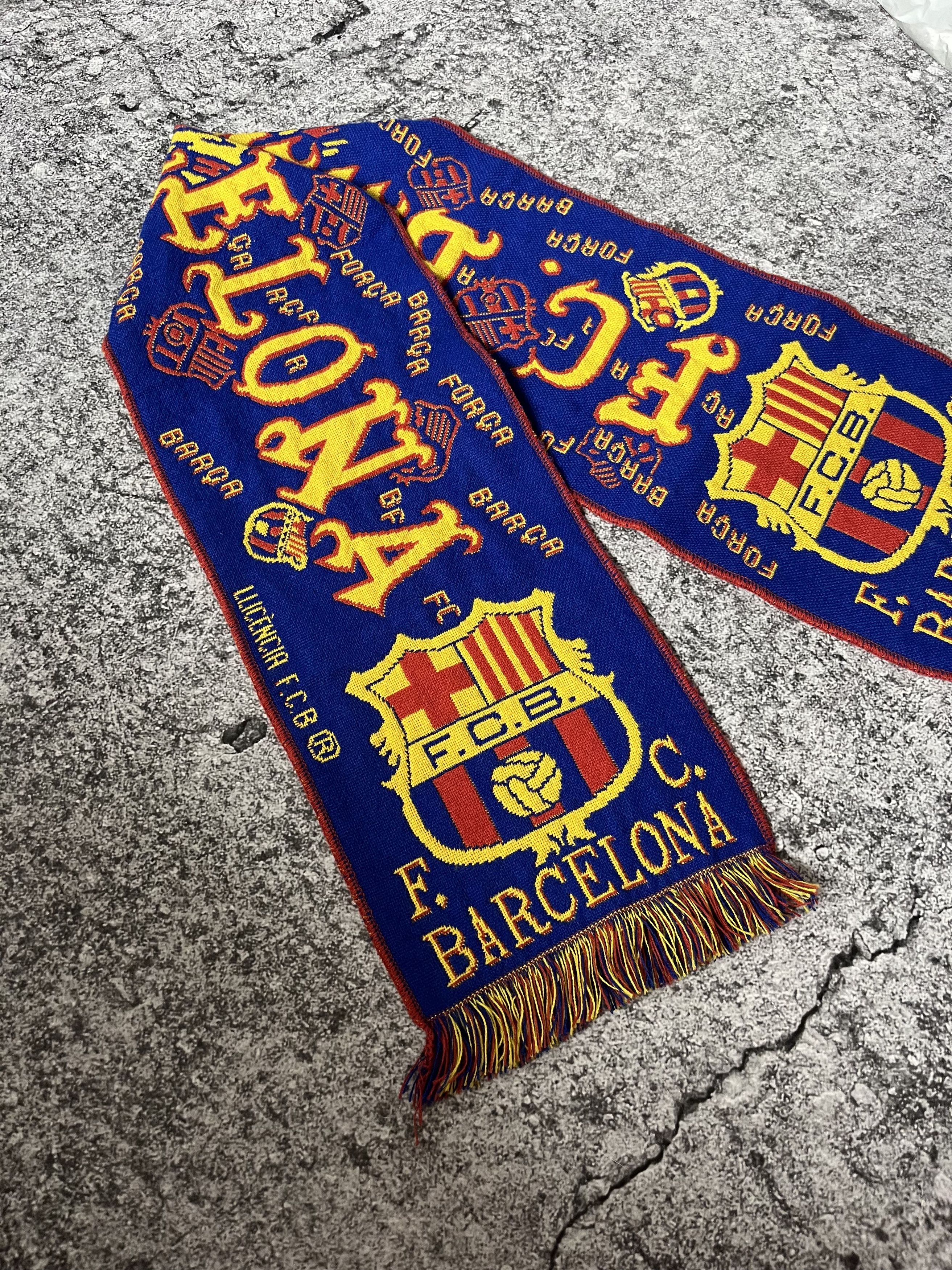 Vintage FC Barcelona scarf 90s old rare home Size ONE SIZE - 2 Thumbnail