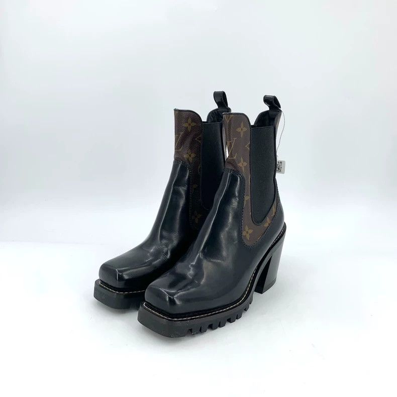 Louis Vuitton Louis Vuitton Black logo presbyopic patchwork leather chun Size US 5.5 / IT 35.5 - 1 Thumbnail