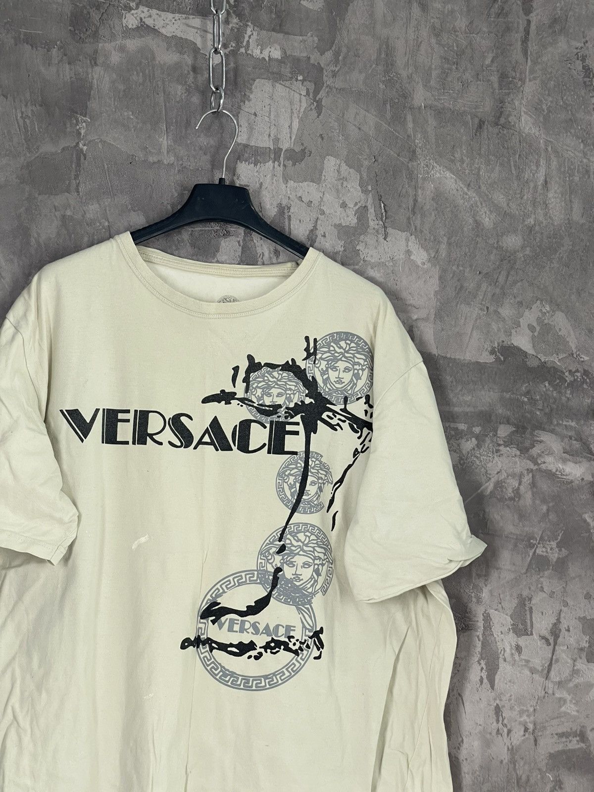 Versace Jeans Couture Versace vintage baggy Archival Rare t-shirt Size US M / EU 48-50 / 2 - 4 Thumbnail
