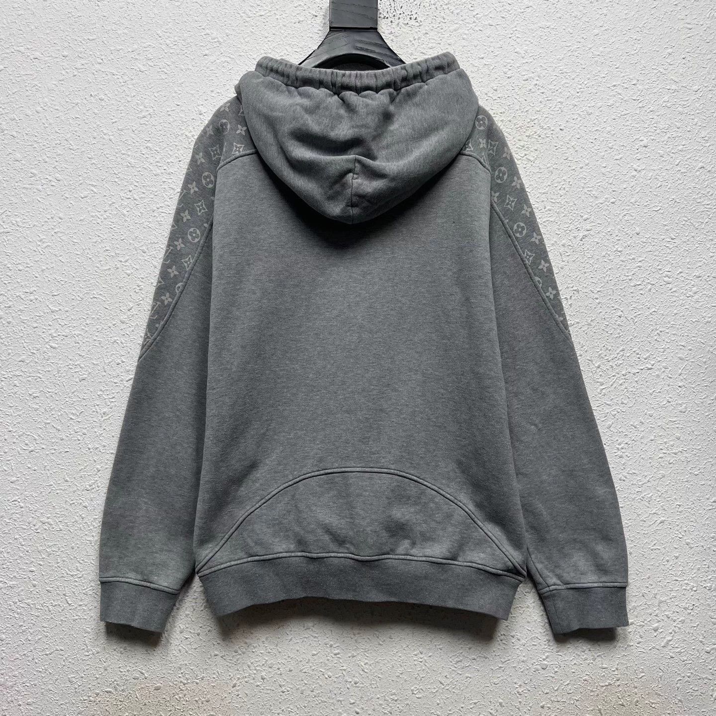 Louis Vuitton Lv Gray Circular Cut Hoodie L Size US L / EU 52-54 / 3 - 2 Thumbnail