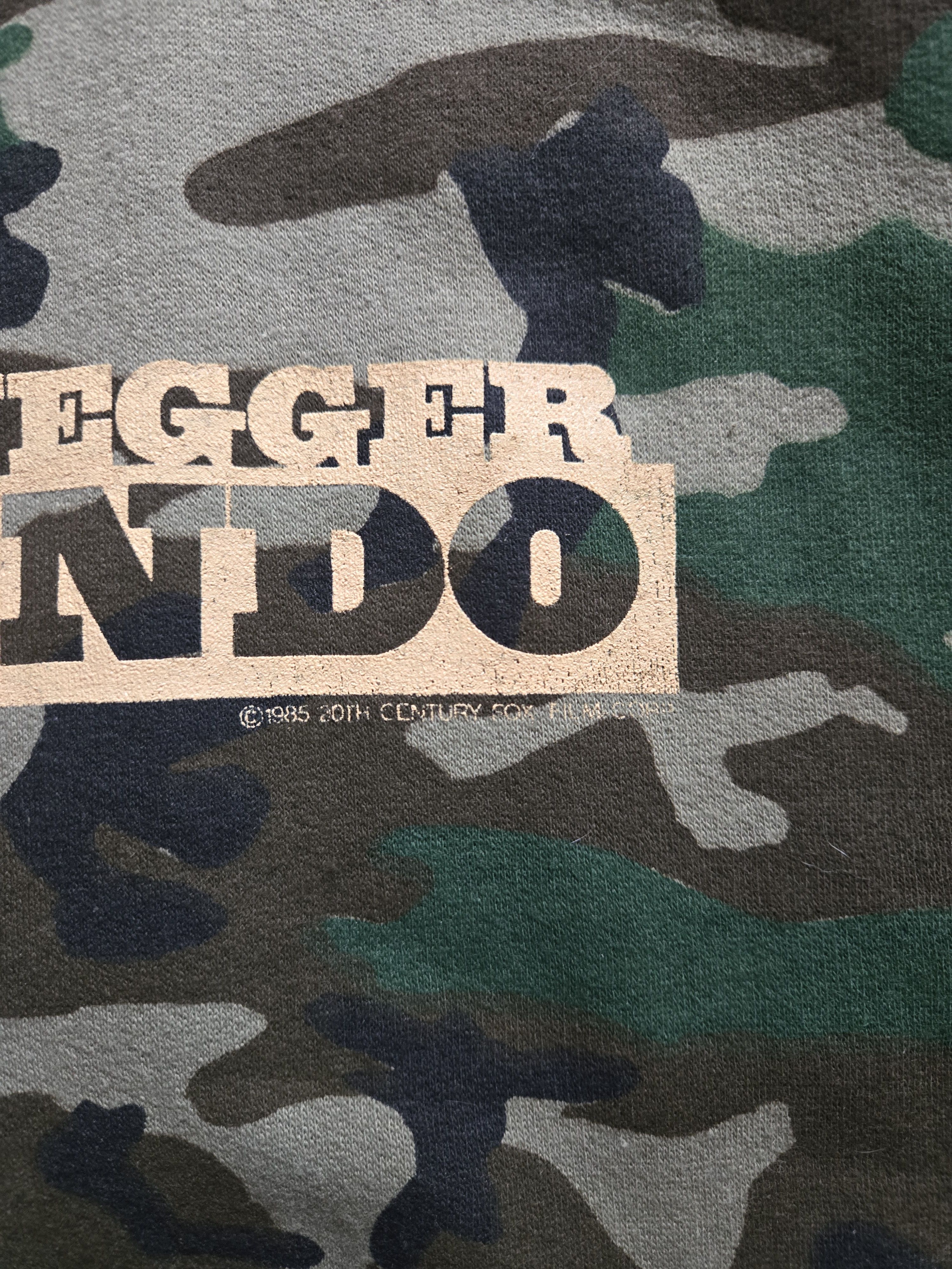 Vintage Vtg 1985 Commando Movie Promo L Camo Crew neck Sweatshirt Size US L / EU 52-54 / 3 - 3 Thumbnail