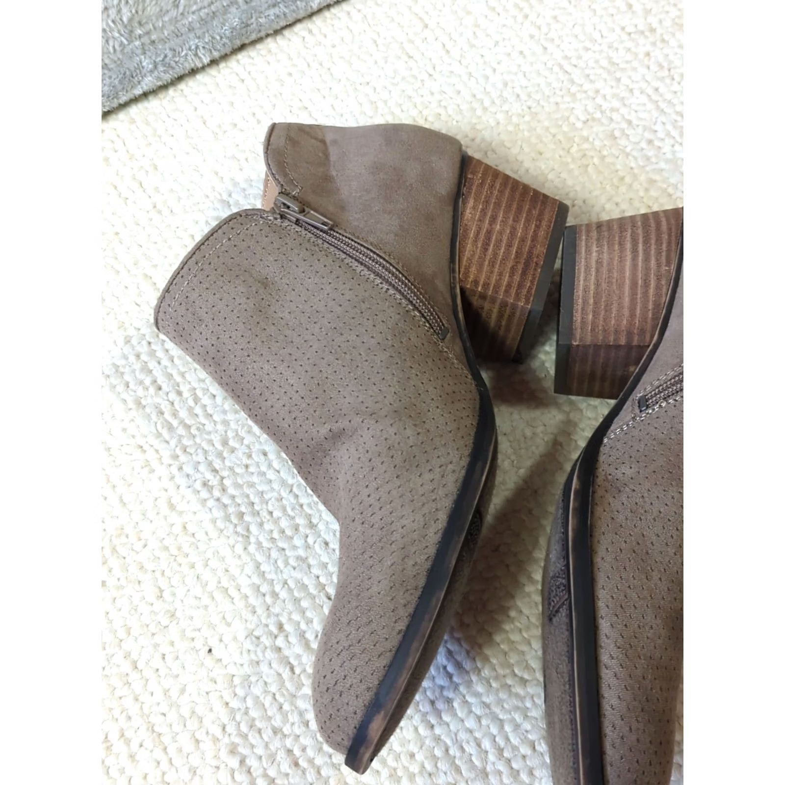 Vintage LIFE STRIDE Blake ankle boots Womens 9.5 ash Tan/Beige Solid Fabric Zip Comfort Cushioned City Vintage: No Size US 10 / IT 40 - 4 Thumbnail