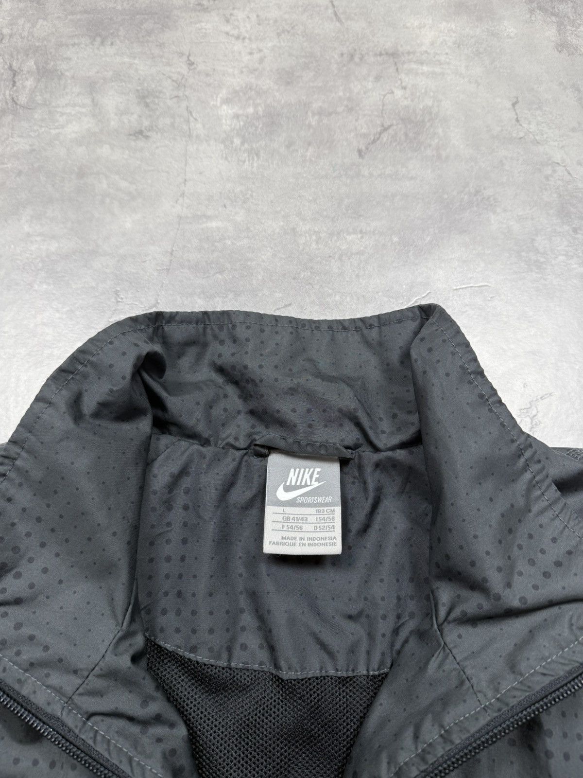 Nike Nike Vintage Y2K Jacket Size US L / EU 52-54 / 3 - 8 Thumbnail