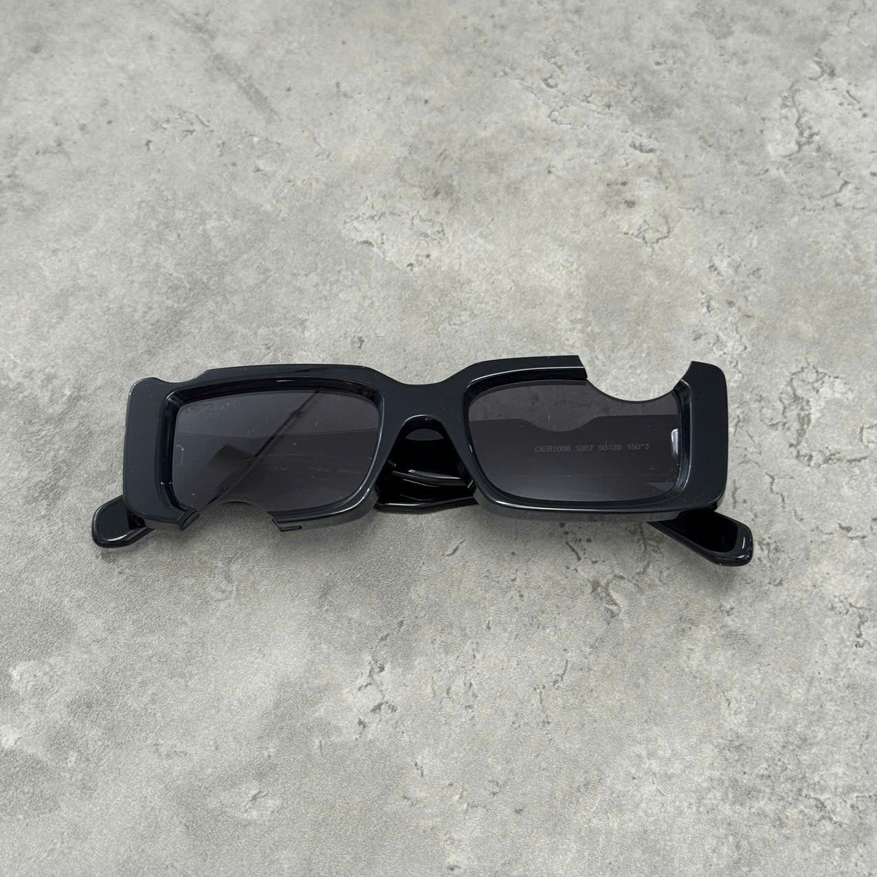 Off-White OFF WHITE Cady Cut-Out Rectangular-Frame Sunglasses Size ONE SIZE - 2 Thumbnail