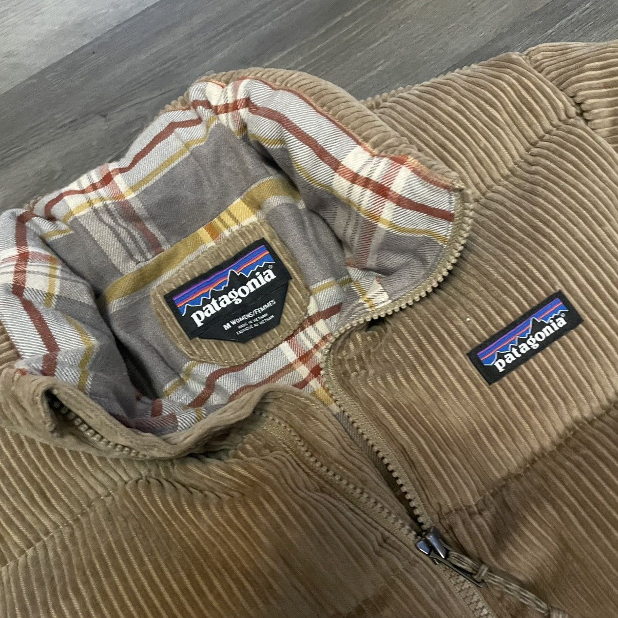 Patagonia Patagonia Corduroy jacket Size M / US 6-8 / IT 42-44 - 2 Thumbnail