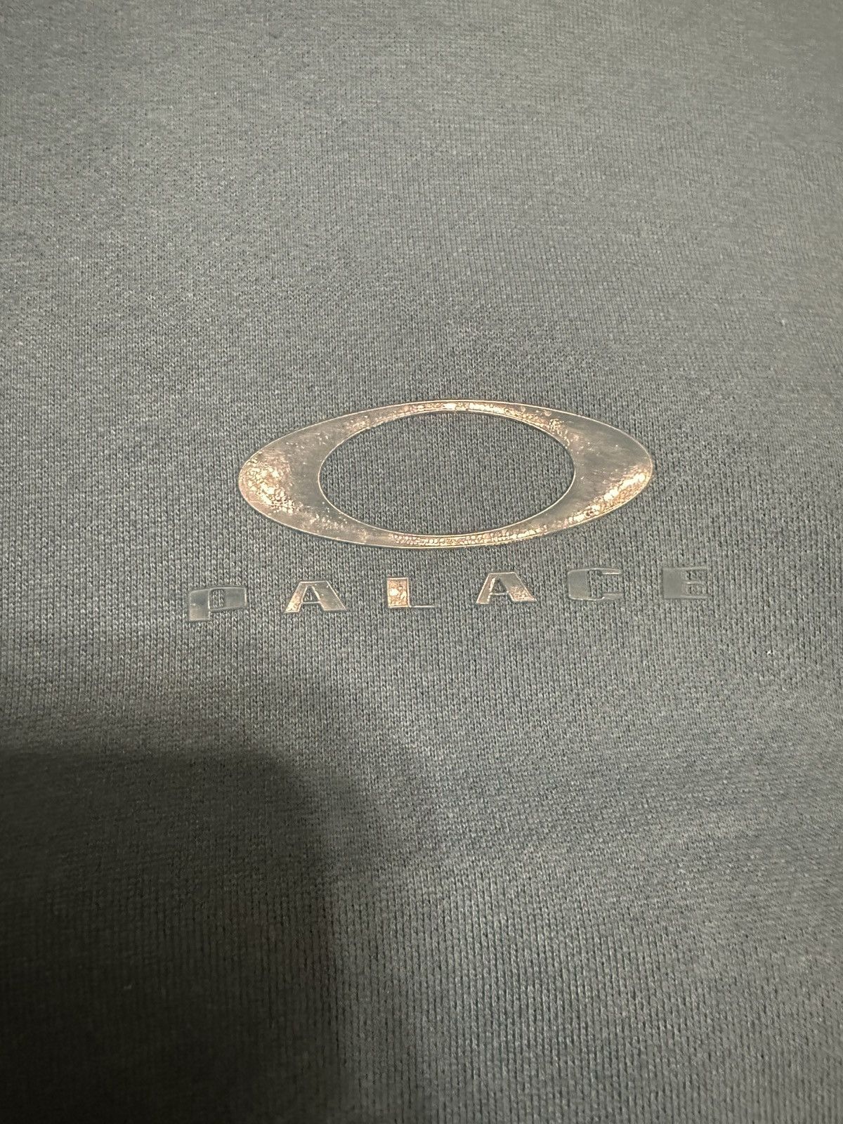 Oakley × Palace PALACE X OAKLEY HOODED SWEATSHIRT BLUE SIZE LARGE Size US L / EU 52-54 / 3 - 11 Thumbnail