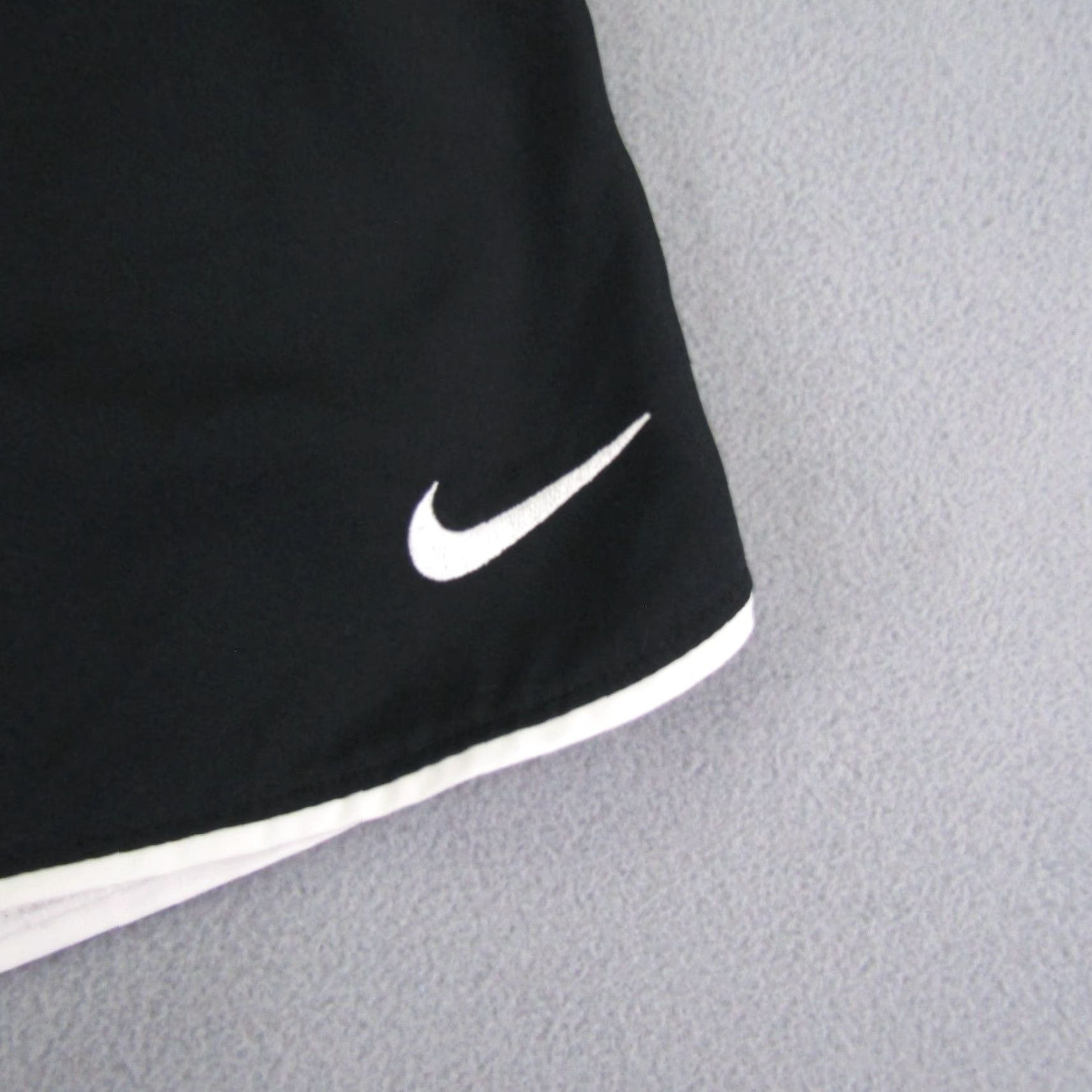 Nike Nike Shorts Womens Small Black Sacramento United Soccer Slim Dri Fit Athletic Size 28" / US 6 / IT 42 - 2 Thumbnail