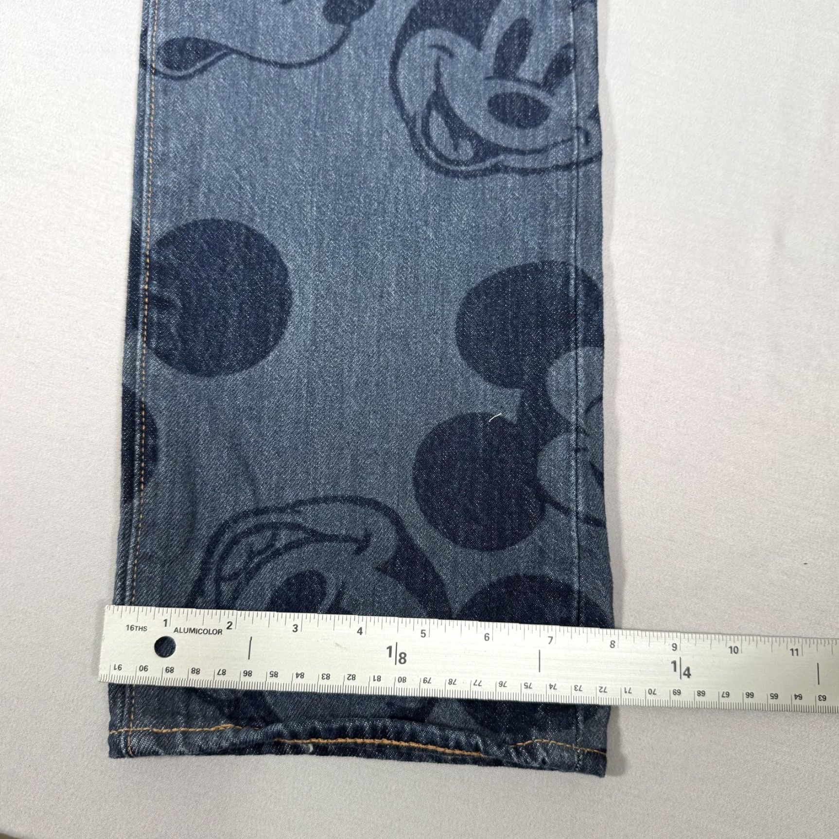 Levi's VINTAGE Levi's 501 Jeans Mascot Mickey Mouse Denim Button Fly Mens 30x30 Blue Disney Comic Cartoon 90s Mens Size US 30 / EU 46 - 6 Thumbnail
