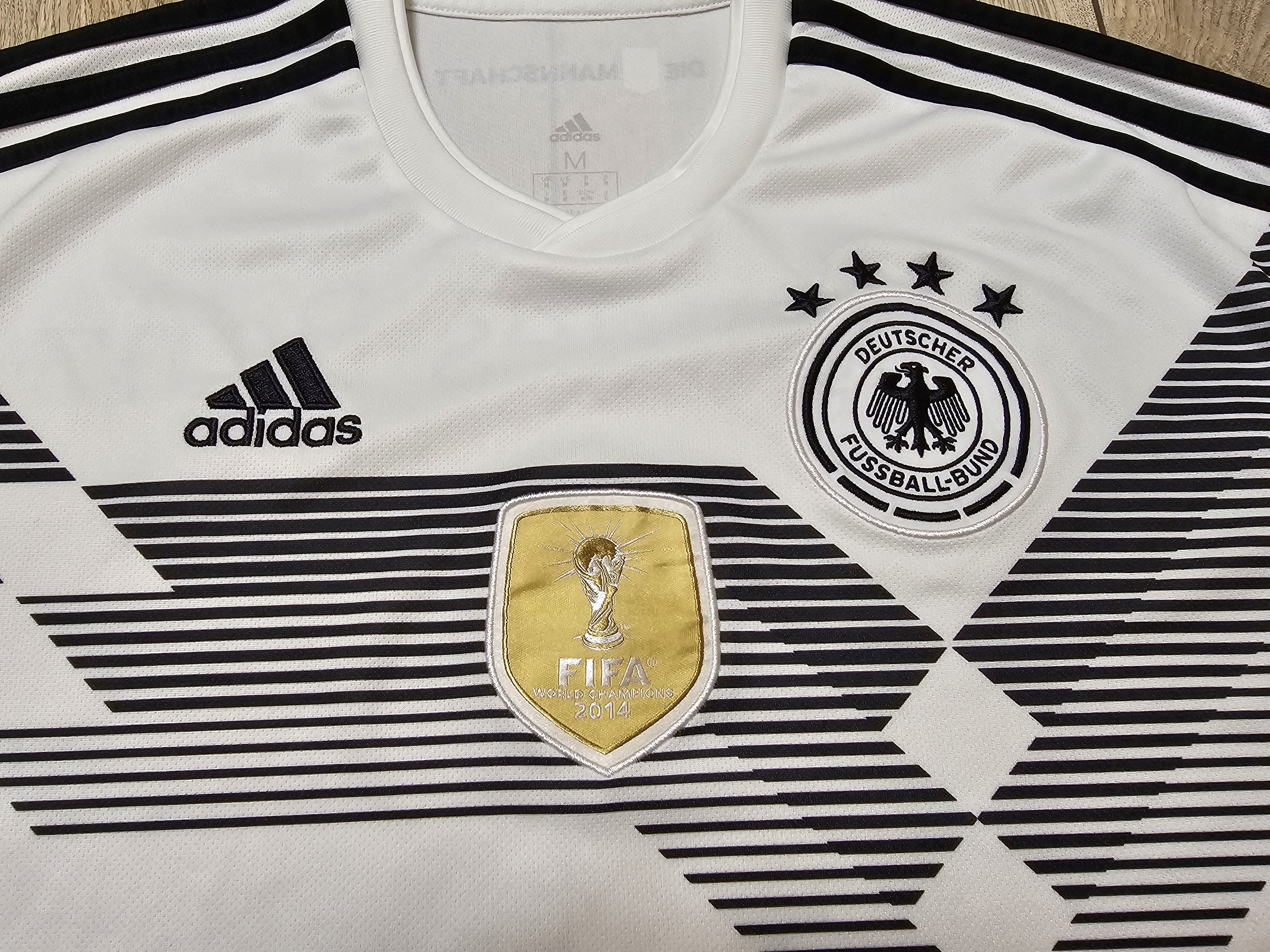 Adidas GERMANY X MERCEDES-BENZ 2018 SPECIAL FOOTBALL SOCCER JERSEY Size US M / EU 48-50 / 2 - 3 Thumbnail