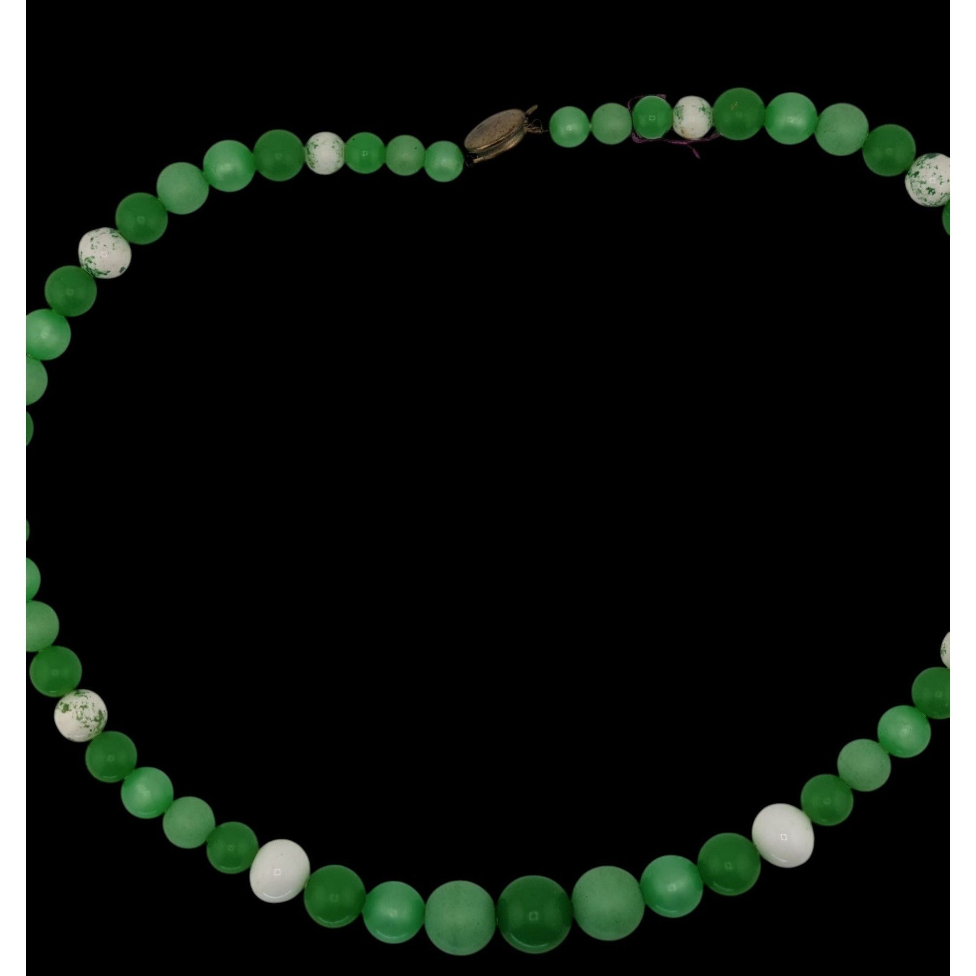 Other Vintage Retro Green & White Beaded Necklace Size ONE SIZE - 4 Thumbnail
