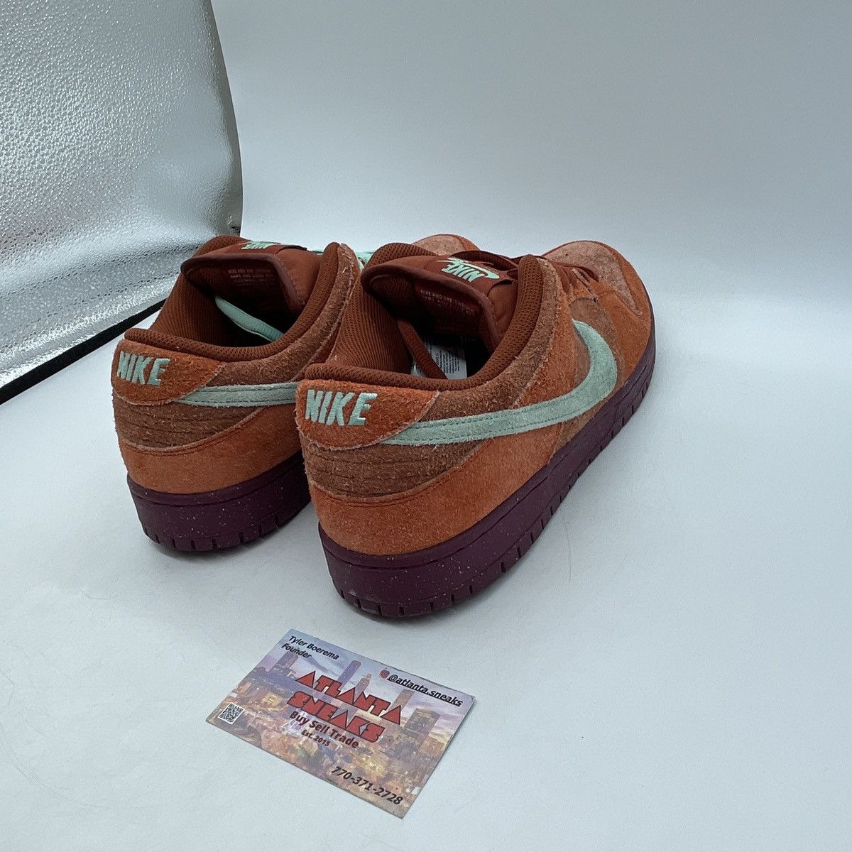 Nike Dunk low mystic red Size US 12 / EU 45 - 5 Thumbnail