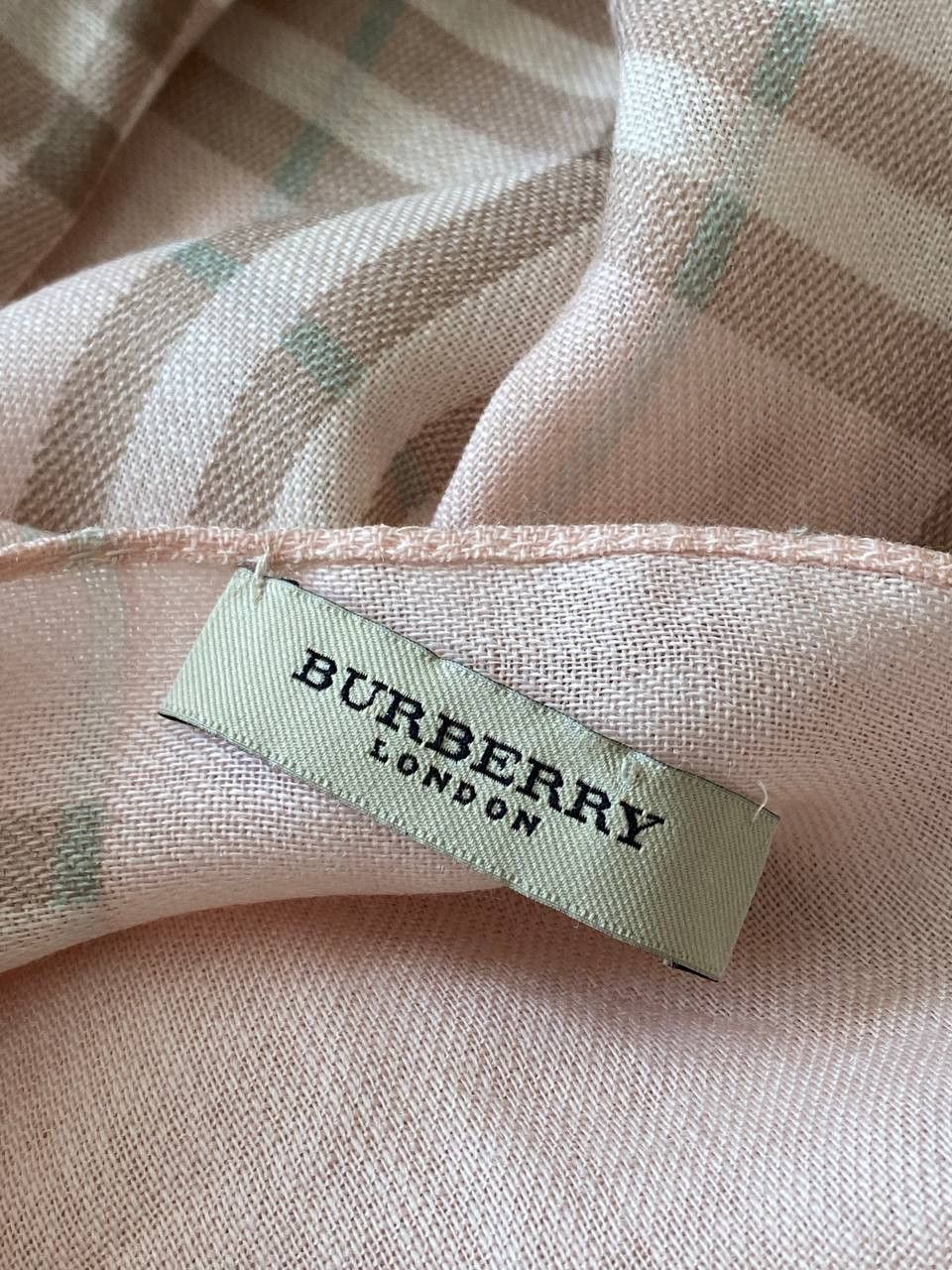 Burberry Vintage Burberry London Check Wool Shawl Scarf Size ONE SIZE - 13 Thumbnail