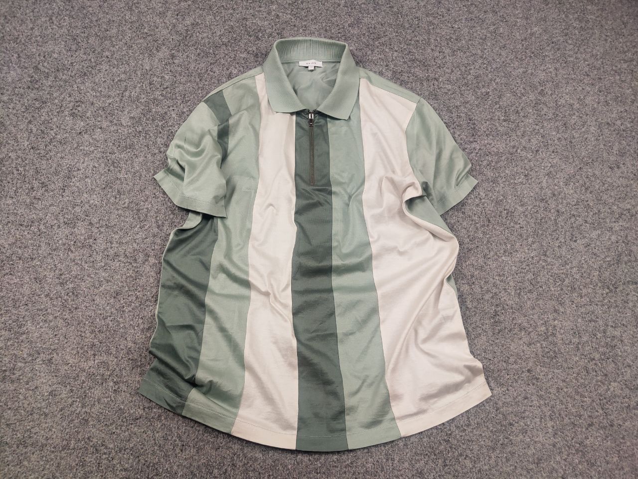 Reiss Reiss Owen Stripe Detailed Zip Neck Polo shades green Shirt Size US L / EU 52-54 / 3 - 4 Thumbnail