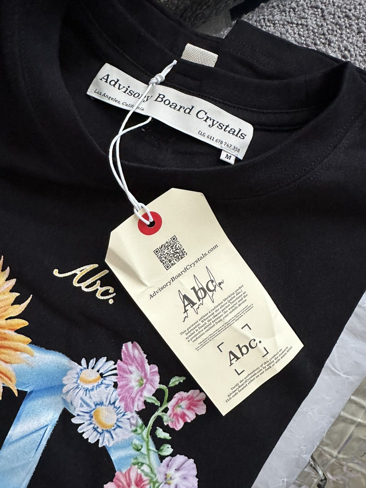 Advisory Board Crystals Advisory Board Crystals Abc. Peace Tee Size US M / EU 48-50 / 2 - 4 Thumbnail