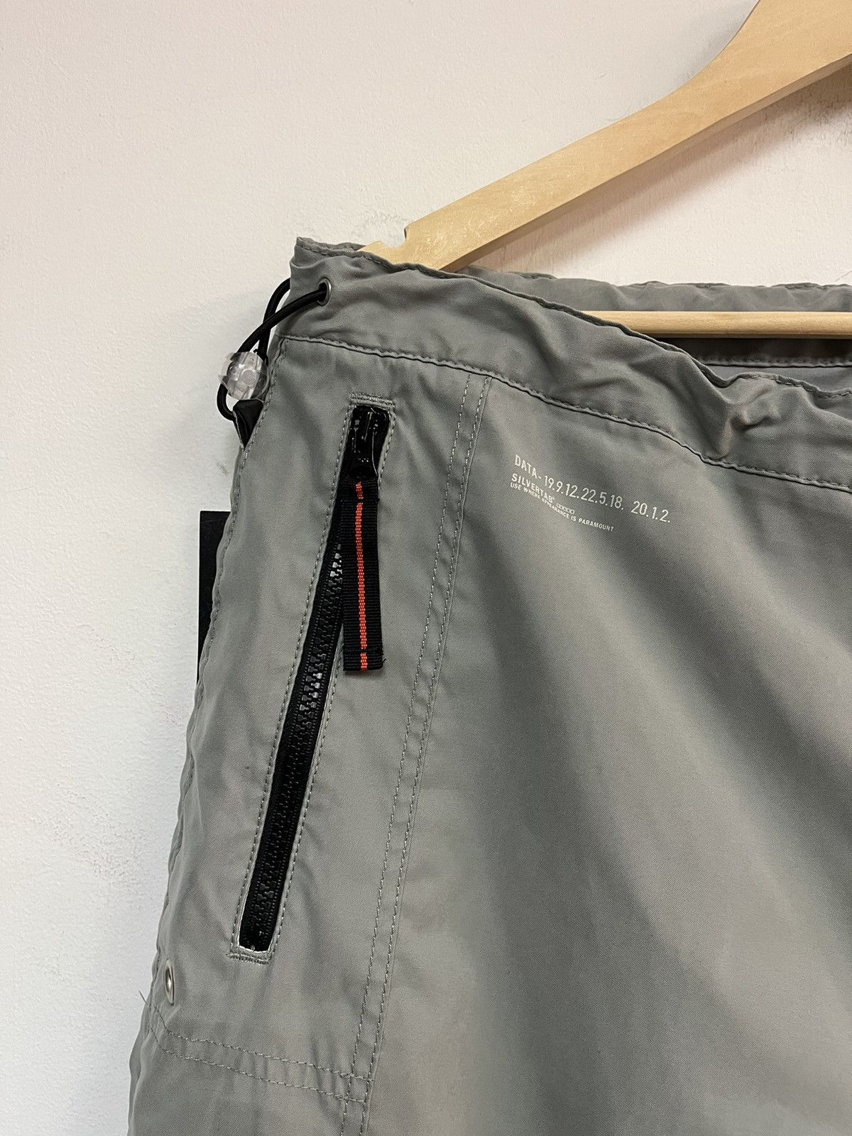 Vintage Levi’s Silver Tab Pants Size US 34 / EU 50 - 2 Thumbnail