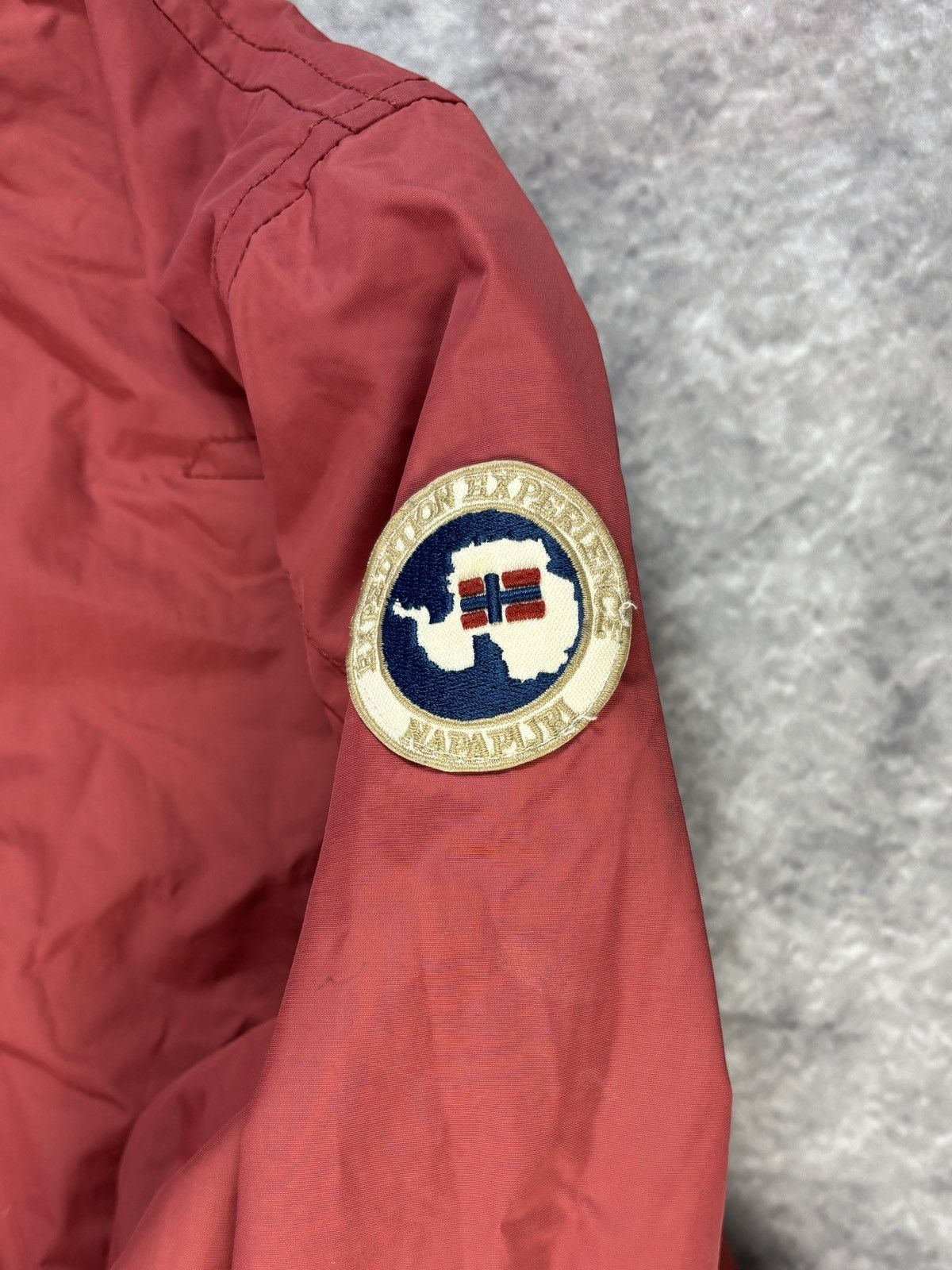 Napapijri × Vintage Vintage Napajiri Jacket Shell Windbreaker Track Jacket Coral Size US L / EU 52-54 / 3 - 3 Thumbnail