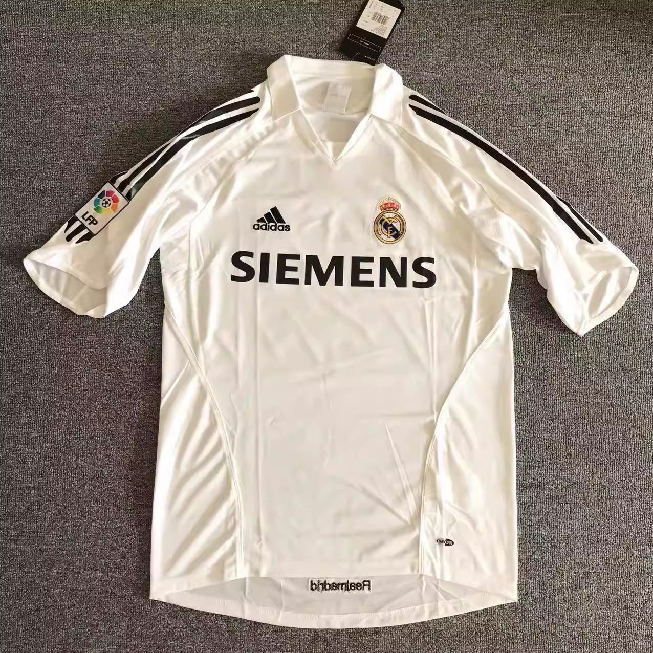 Other 2005 2006 Real Madrid #5 Zidane Jersey Size US XL / EU 56 / 4 - 2 Thumbnail