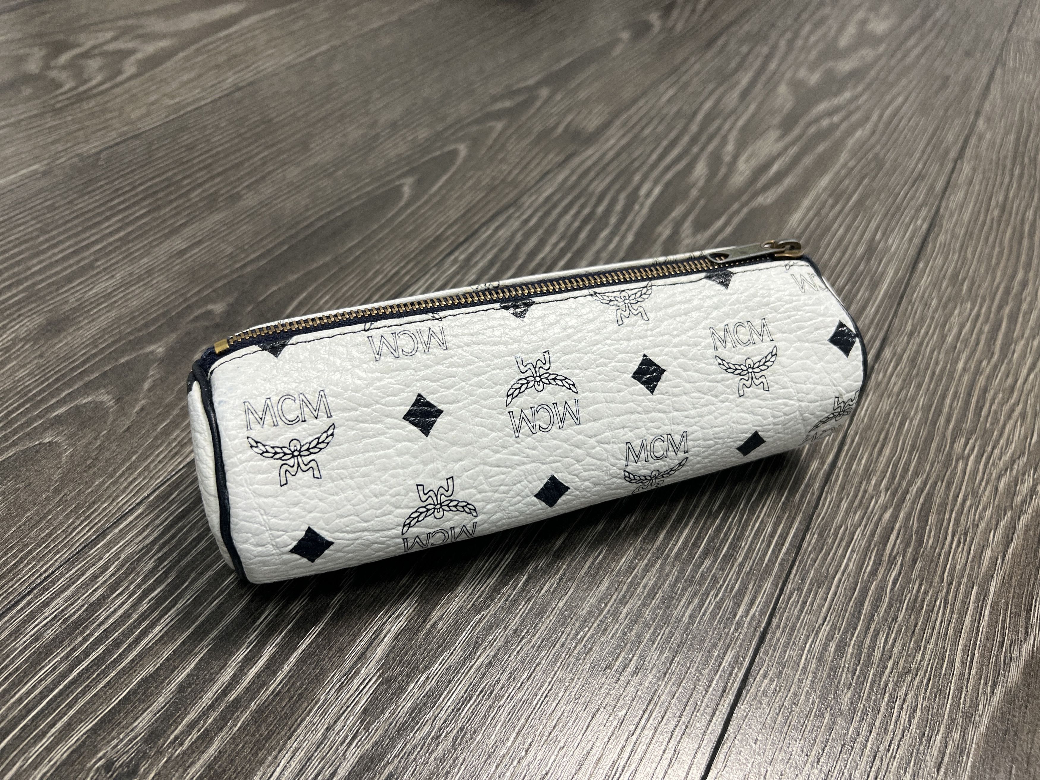 MCM Munchen Vicetos Pencil Pen Case ZIp Cover Cylinder Pouch Bag Size ONE SIZE - 1 Thumbnail