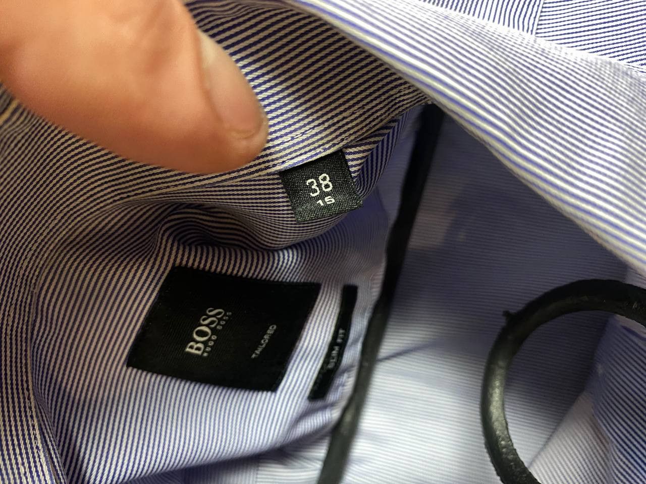 Hugo Boss × Vintage Hugo Boss Long Sleeve Button Up Dress Shirt Size US XS / EU 42 / 0 - 3 Thumbnail