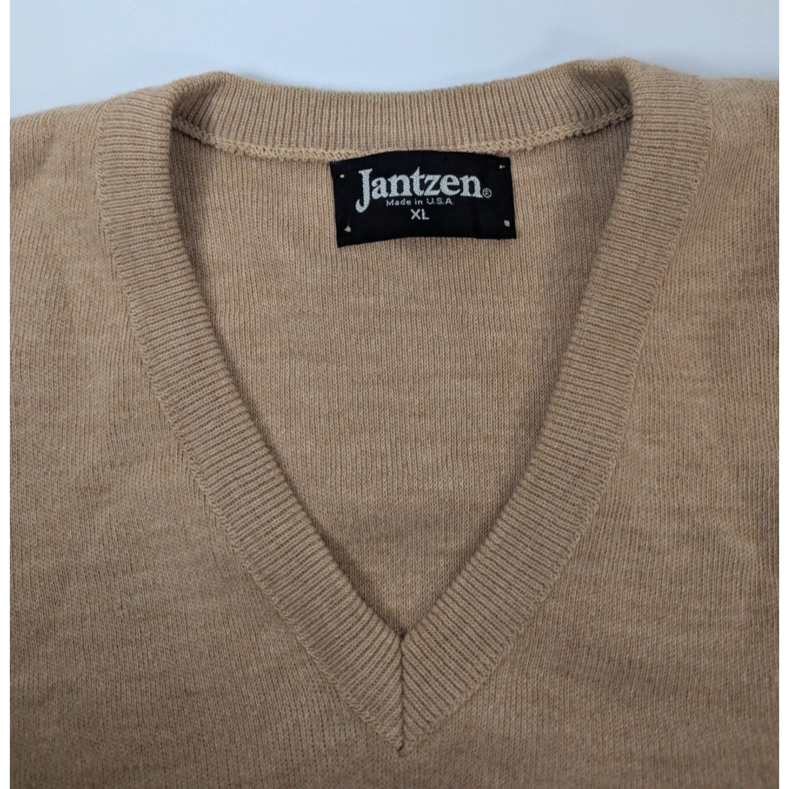 Jantzen Vintage Jantzen Sweater Mens XL Brown V-Neck Pullover Grunge Grandpa Made USA Size US XL / EU 56 / 4 - 7 Thumbnail
