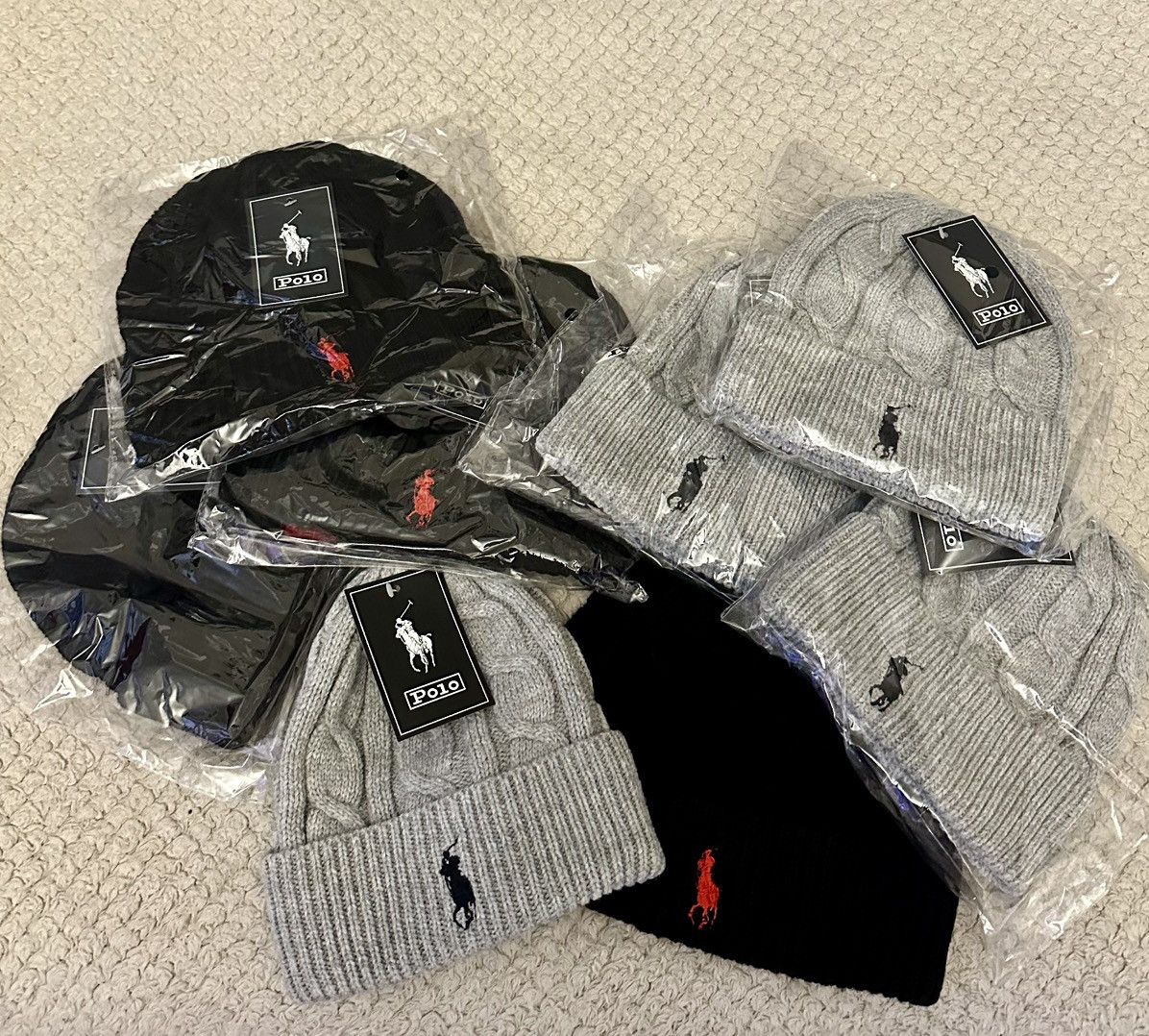 Polo Ralph Lauren × Ralph Lauren Ralph Lauren Cable Knit Beanie Size ONE SIZE - 1 Thumbnail