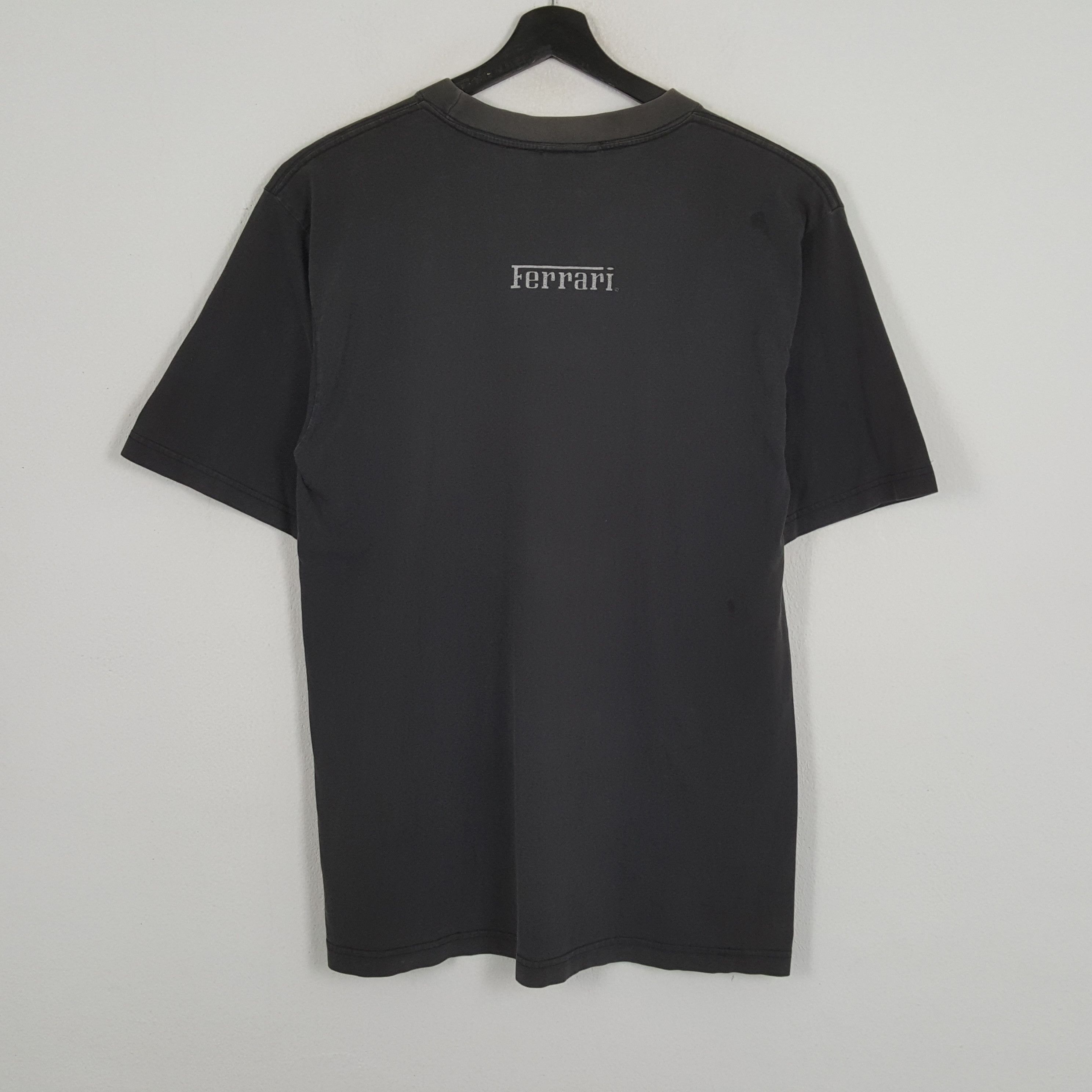 Ferrari FERRARI Luxury Cars Brand Big Logo Design Tshirt Size US L / EU 52-54 / 3 - 3 Thumbnail