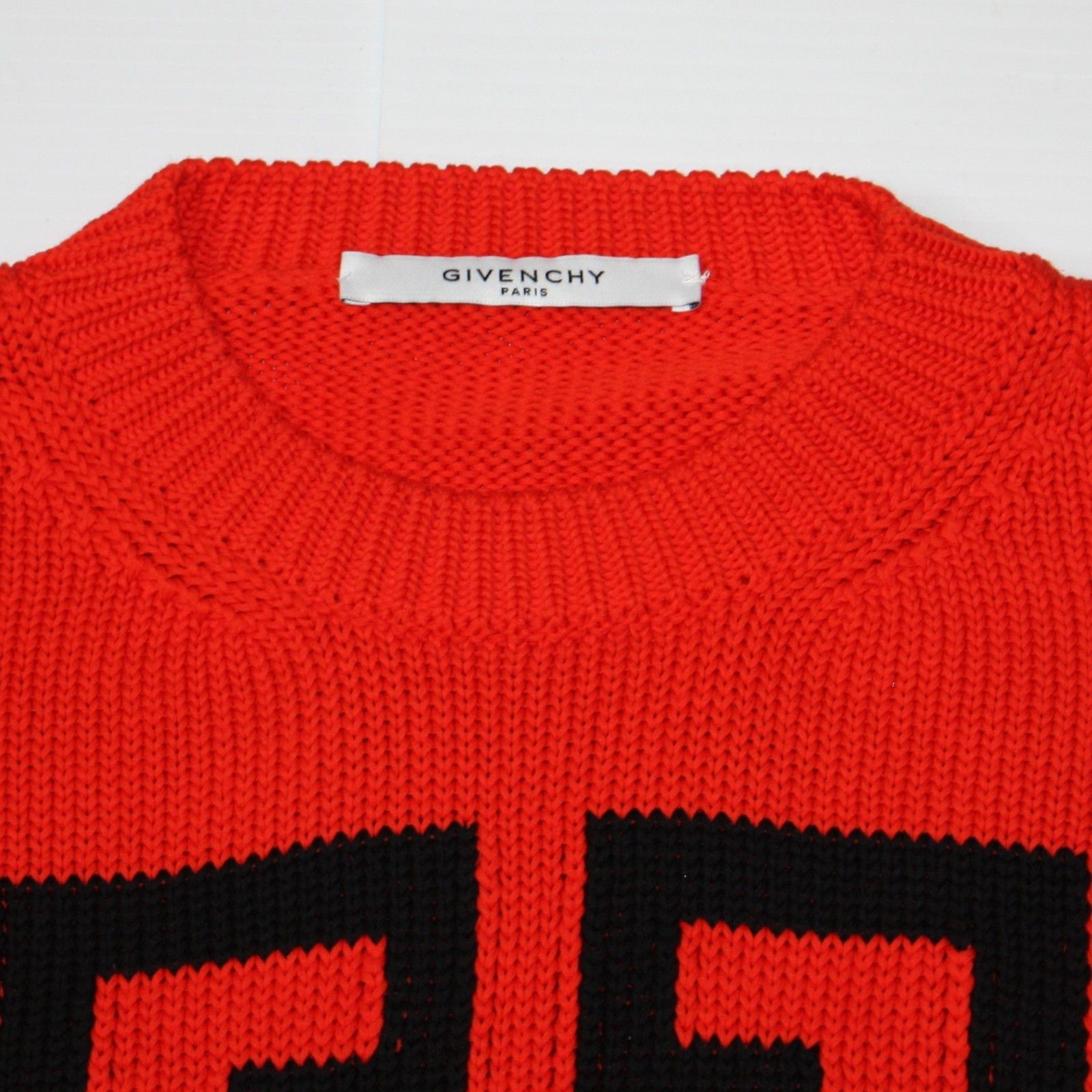 Givenchy Oversized 4G logo Sweater in Red & size M NWOT MSRP $1190 Size M / US 6-8 / IT 42-44 - 11 Thumbnail
