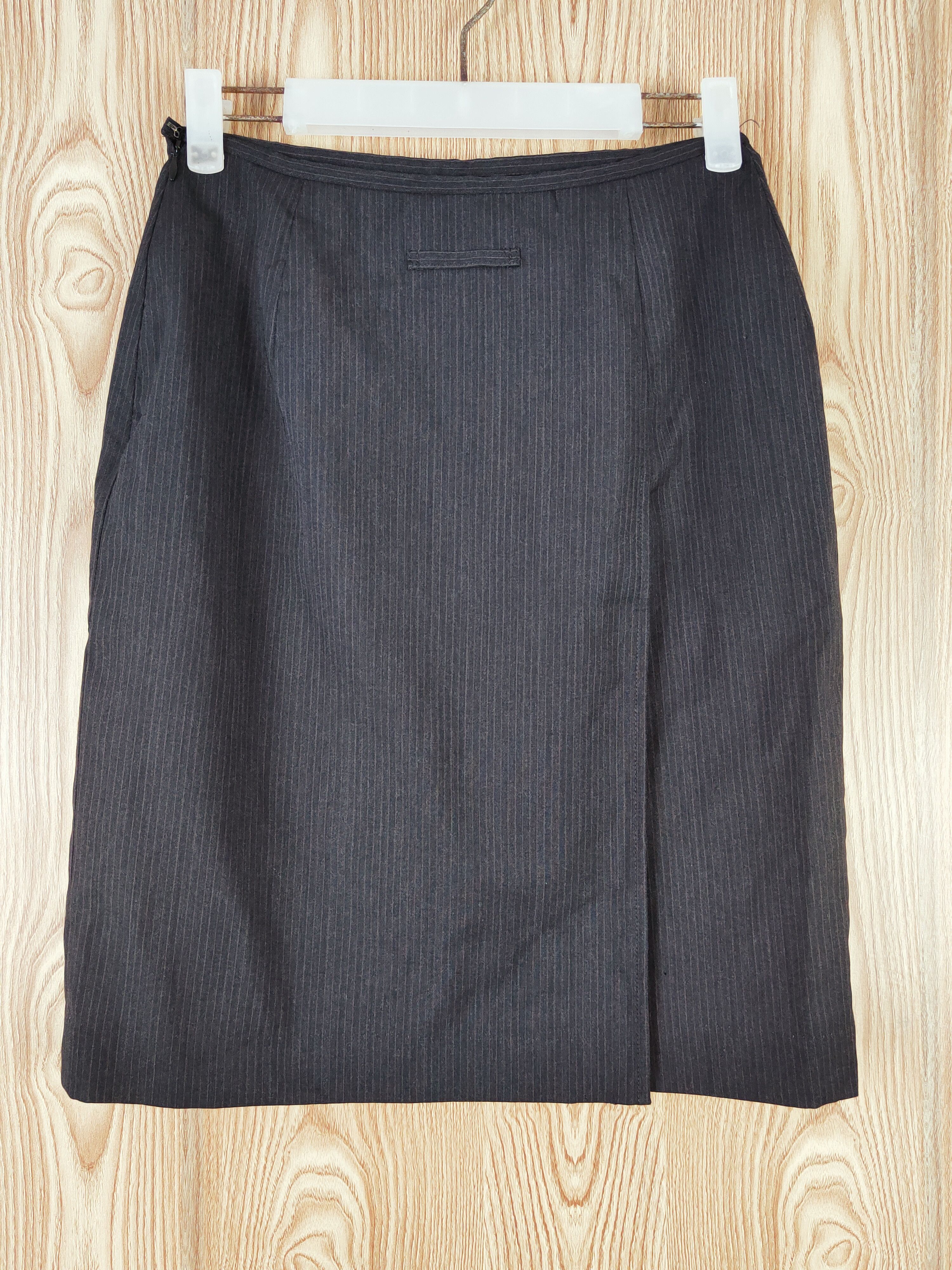 Jean Paul Gaultier DL Jean Paul Gaultier classique stripe Black Skirts #W862 Size 25" / US 0 / IT 36 - 5 Thumbnail