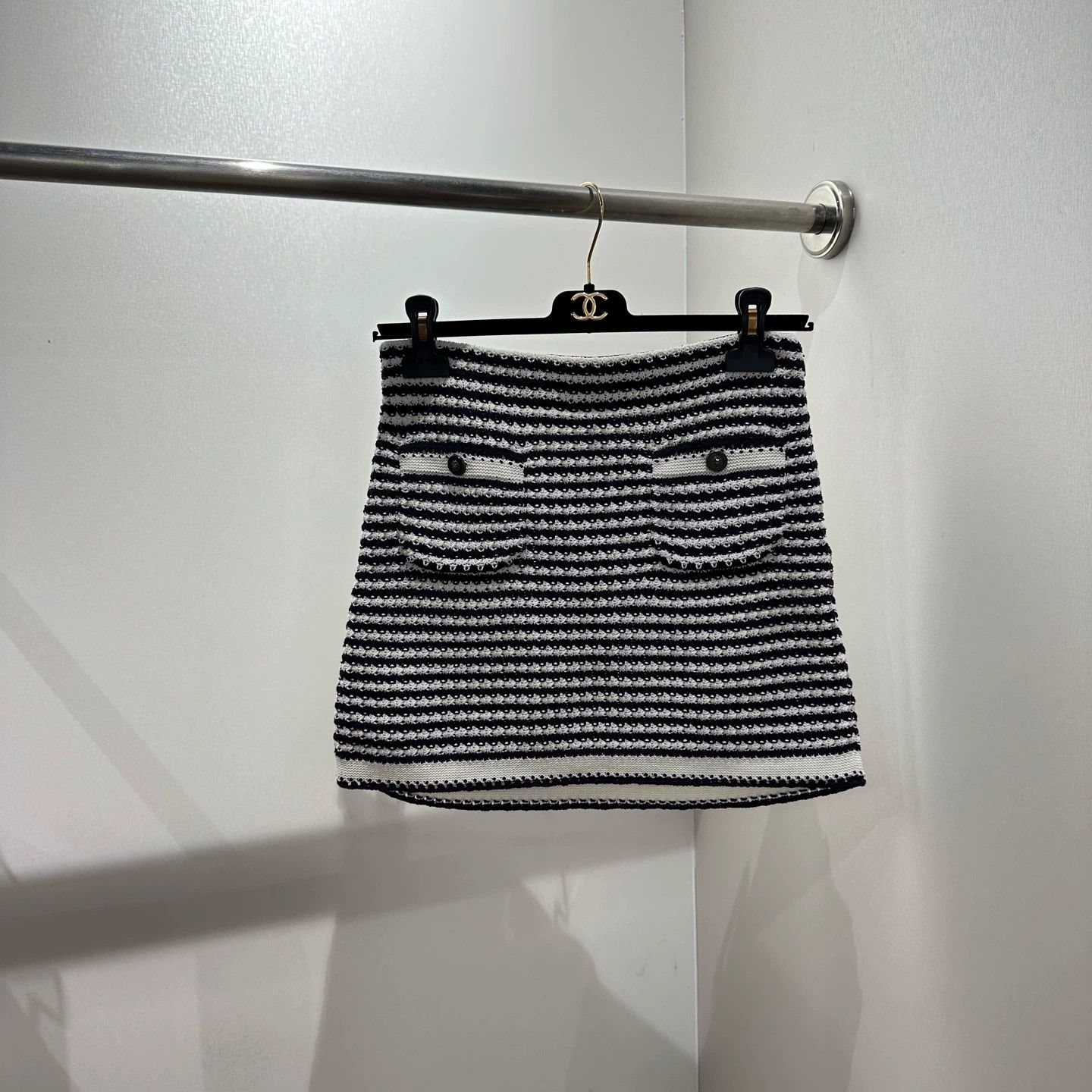 Chanel Chanel 22P may367 striped knit midi skirt 36 Size 26" / US 2 / IT 38 - 1 Thumbnail