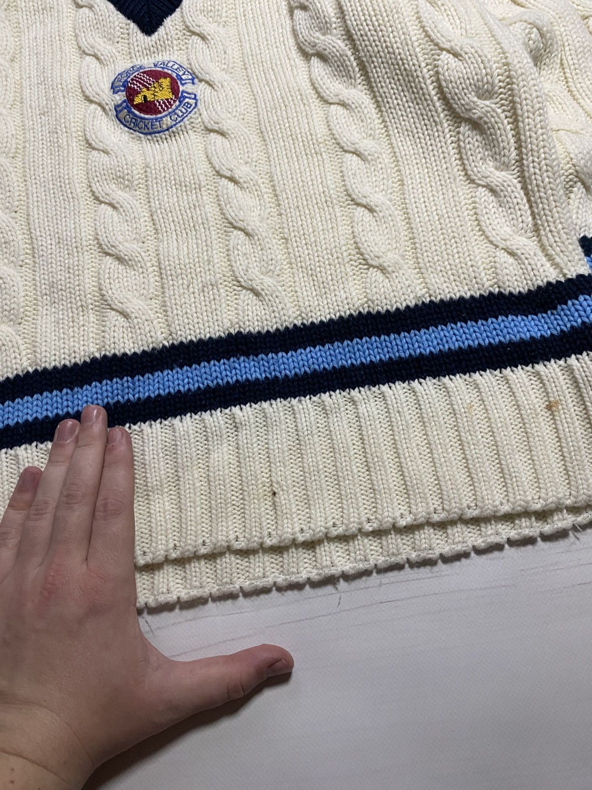 Vintage Vintage GM Sweater V-Neck 80s George Valley Cricket Club Size US M / EU 48-50 / 2 - 7 Thumbnail